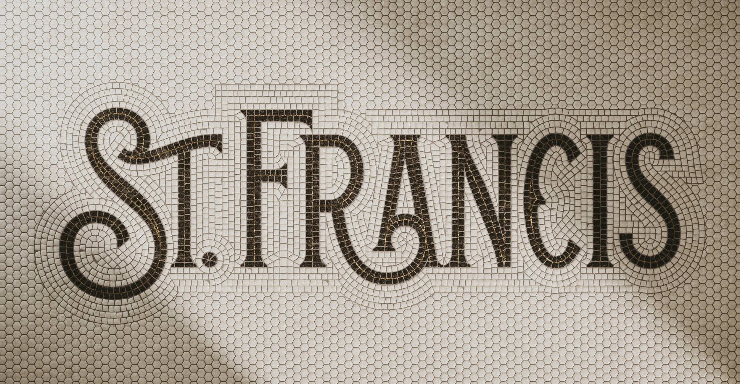 saint-frances-hotel-branding-studiompls-grazemedia-10.jpg