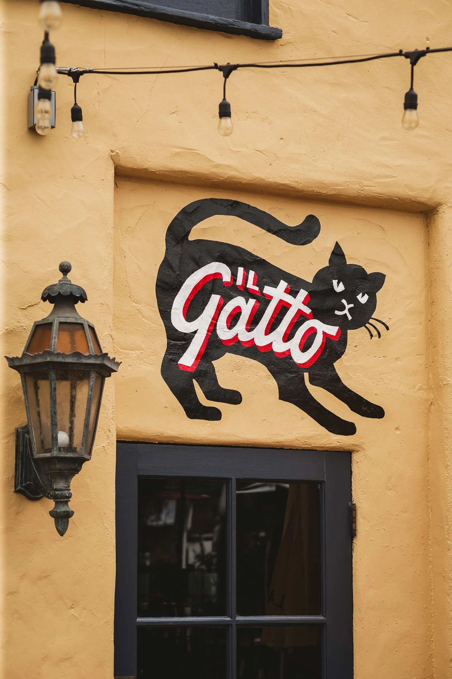 il-gatto-restaurant-branding-hoodzpah-grazemedia-10.jpg