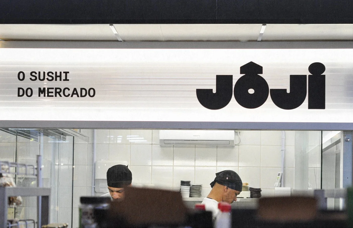 JÔJI sushi restaurant branding