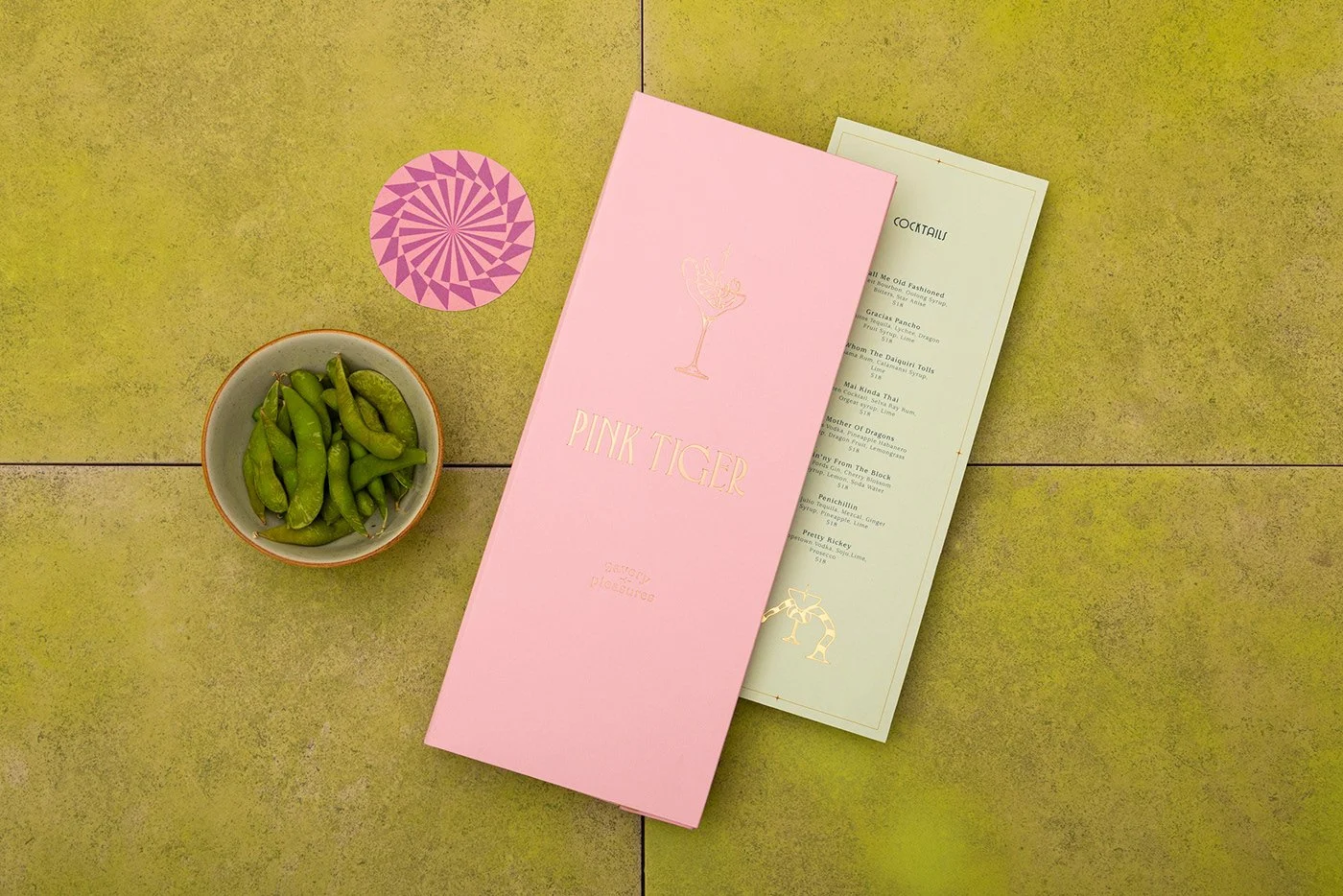 pink-tiger-restaurant-branding-estudioalbino-grazemedia-12.jpg