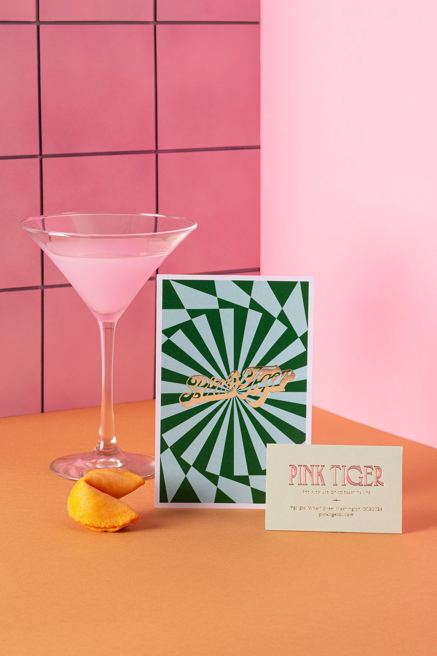 pink-tiger-restaurant-branding-estudioalbino-grazemedia-26.jpg