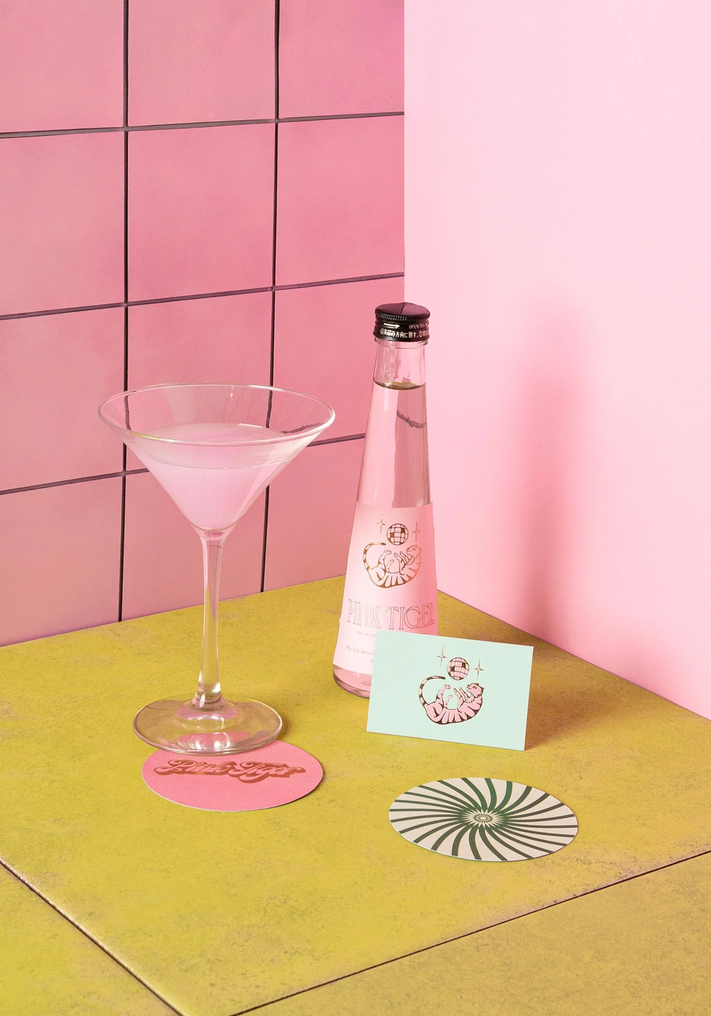 pink-tiger-restaurant-branding-estudioalbino-grazemedia-30.jpg