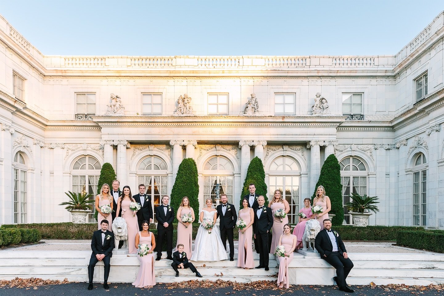 The wedding party vibes we live for at Rosecliff