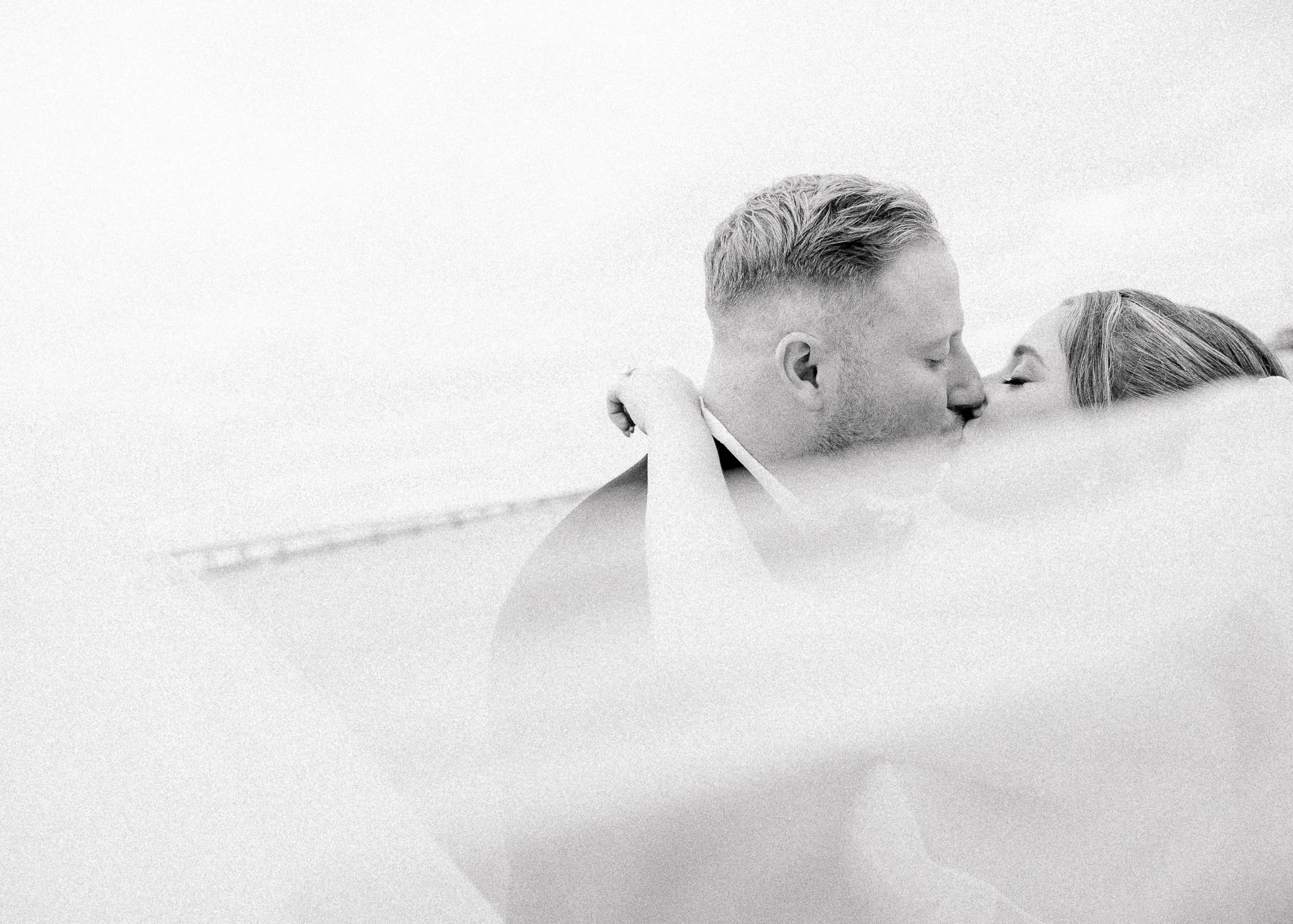 webMayfairStudio_Newport_Harbor_Island_Wedding_Gulack-29.jpg