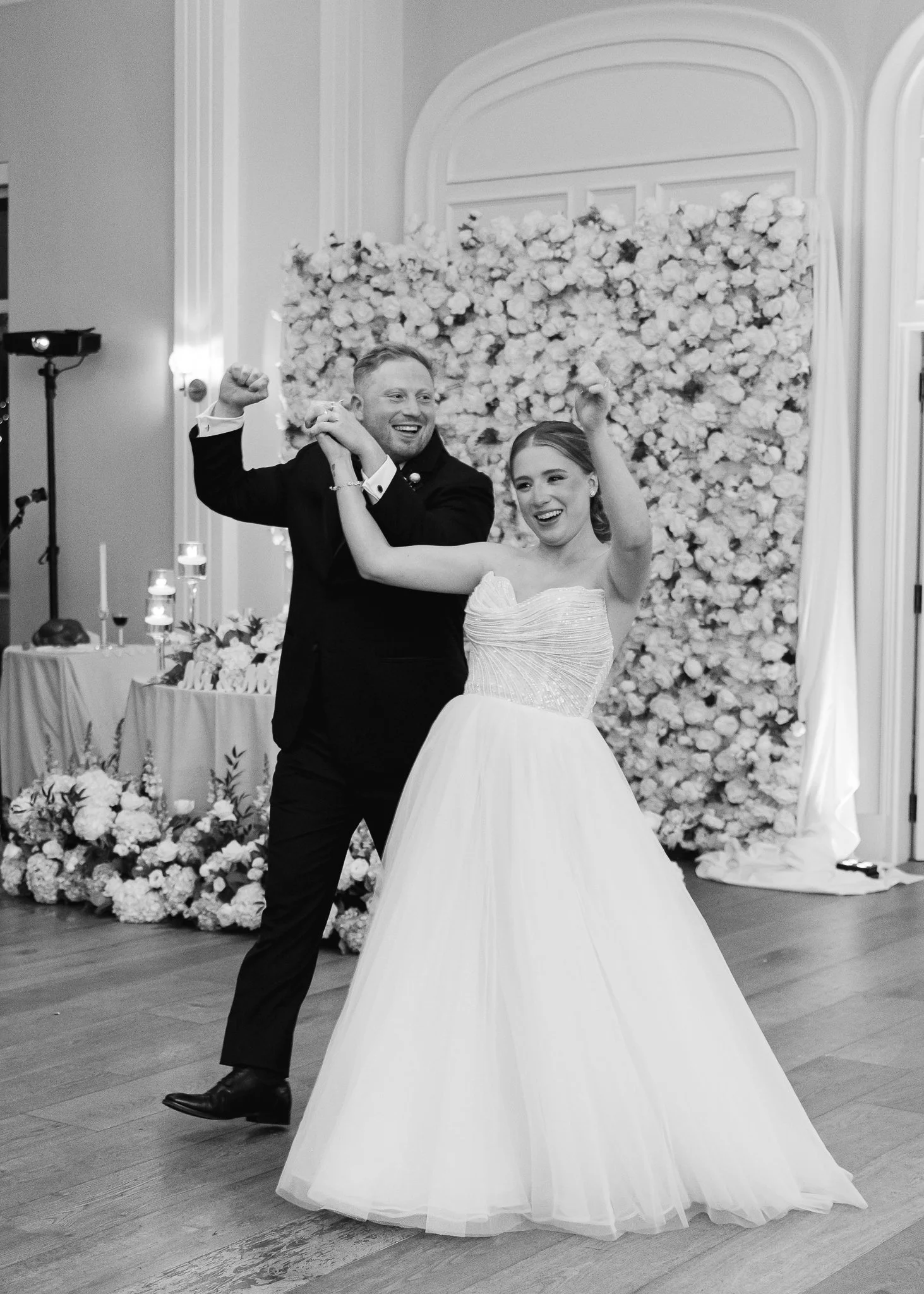 webMayfairStudio_Newport_Harbor_Island_Wedding_Gulack-97.jpg