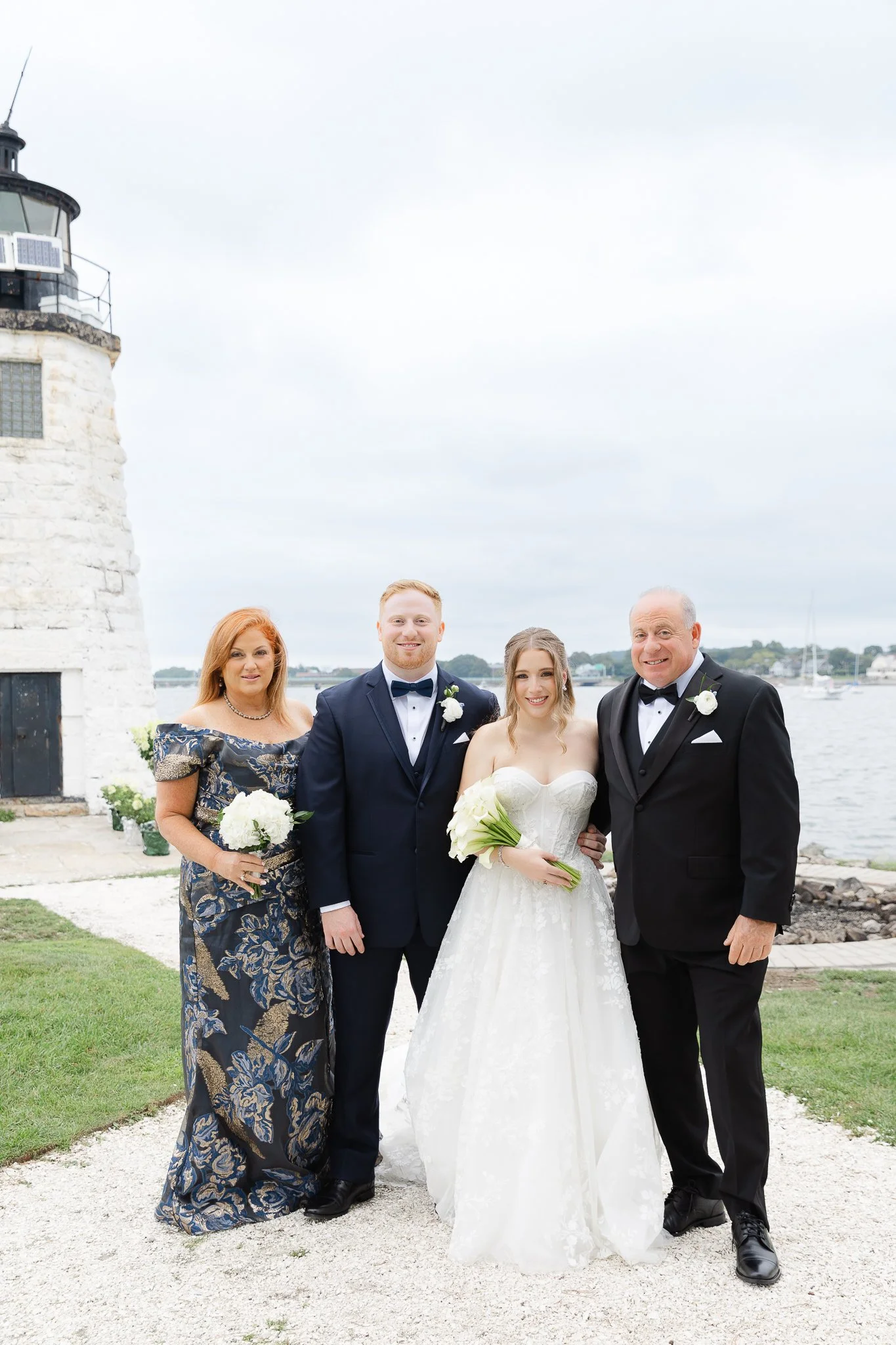 webMayfairStudio_Newport_Harbor_Island_Wedding_Gulack-40.jpg