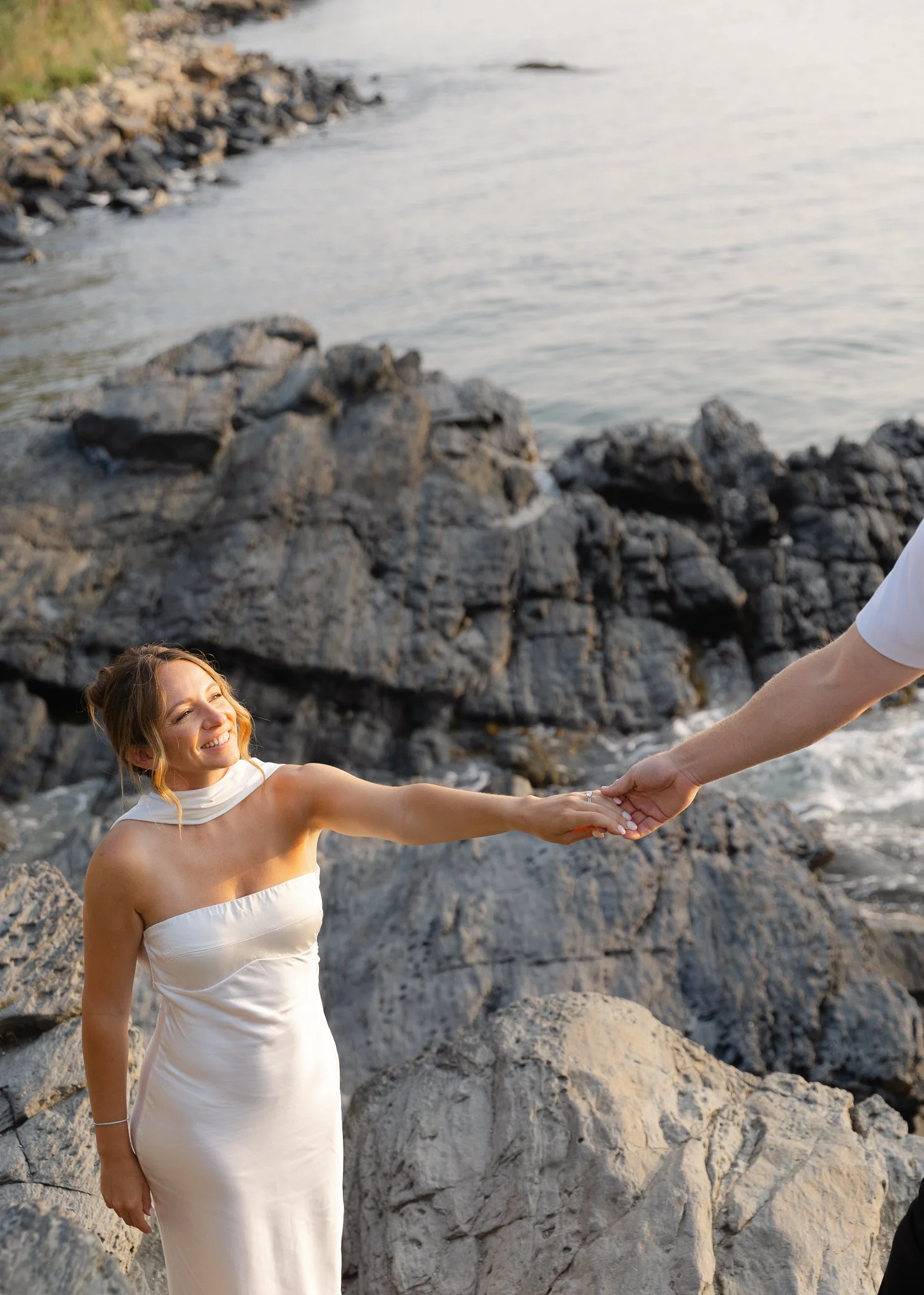 MayfairStudio_Newport_Engagement_Session-18.jpg