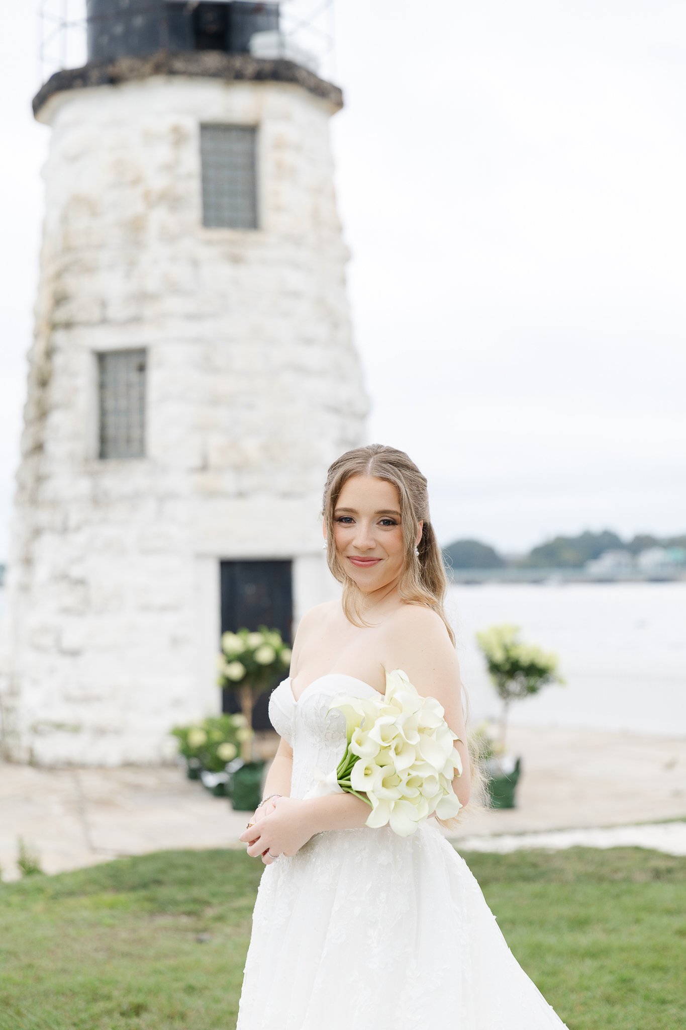 webMayfairStudio_Newport_Harbor_Island_Wedding_Gulack-30.jpg