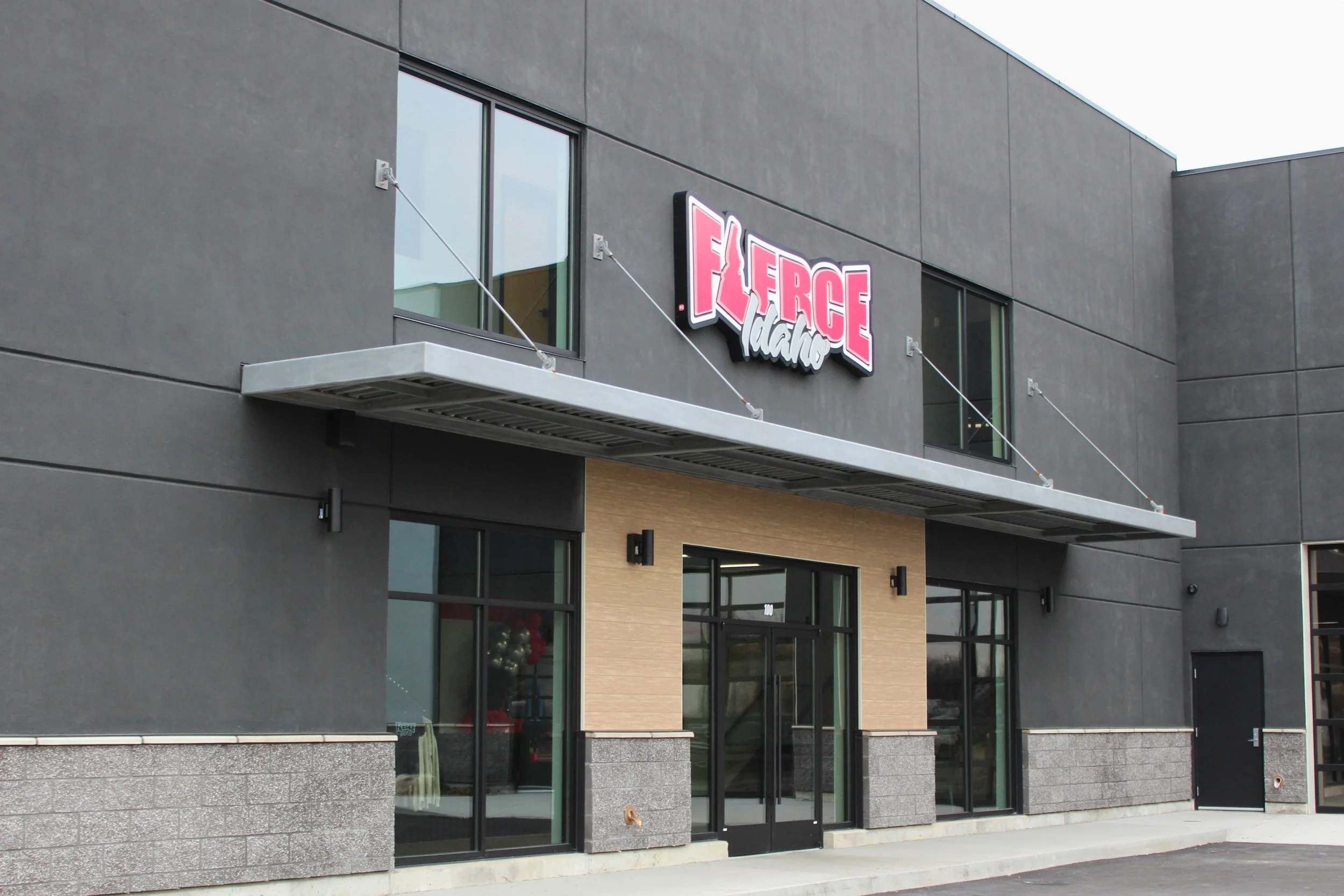 Blue Horizon [t]Eagle, ID[/t] [c]Commercial[/c] [c]Retail[/c]