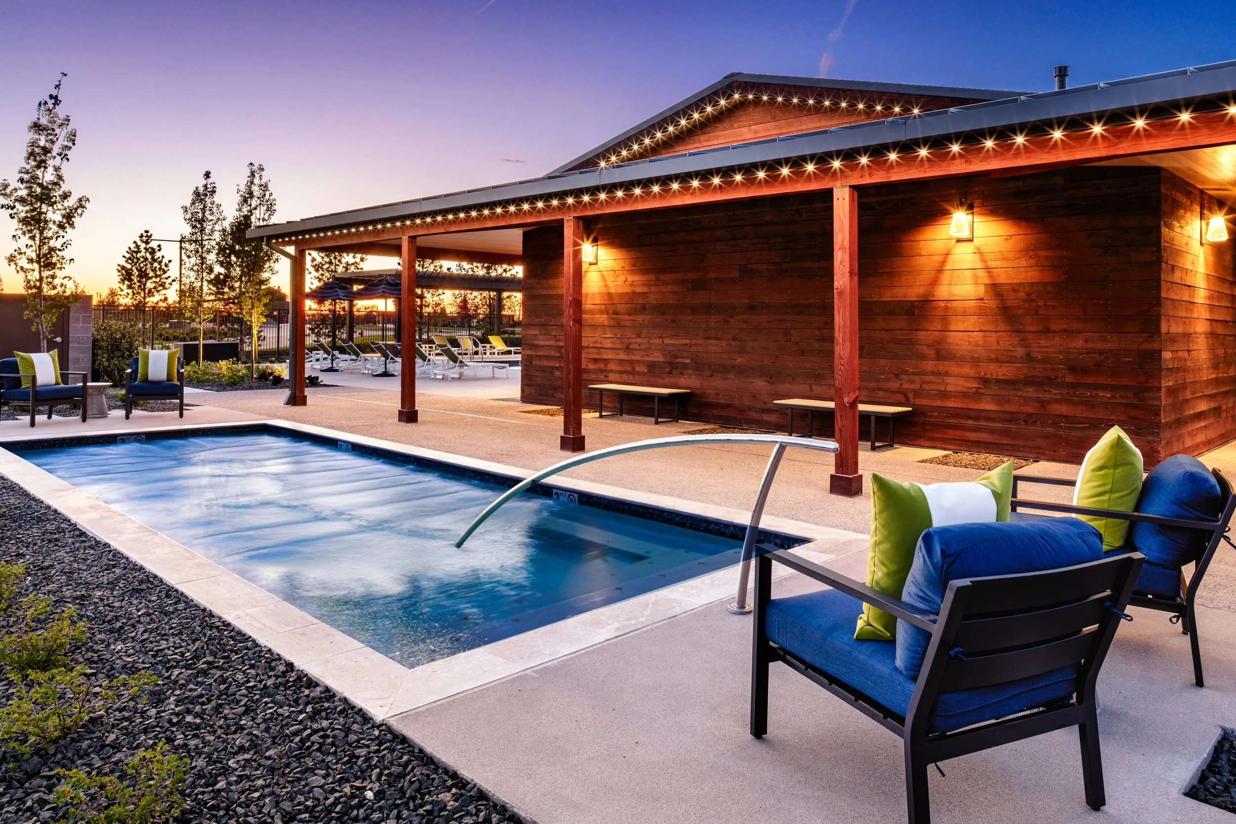 10_Trilogy Valor_Jacuzzi.jpg