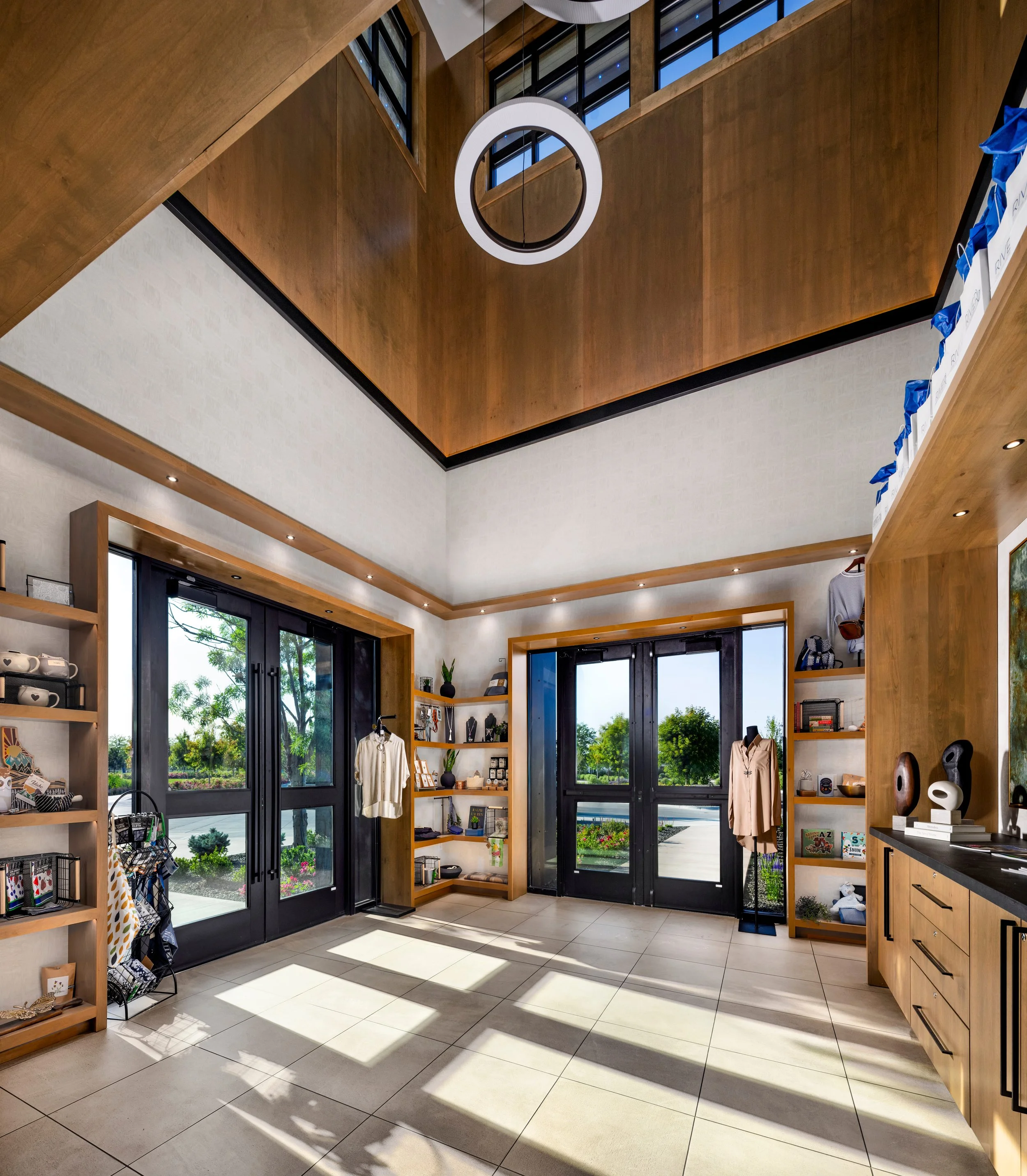 10_Trilogy Valor_Clubhouse.jpg