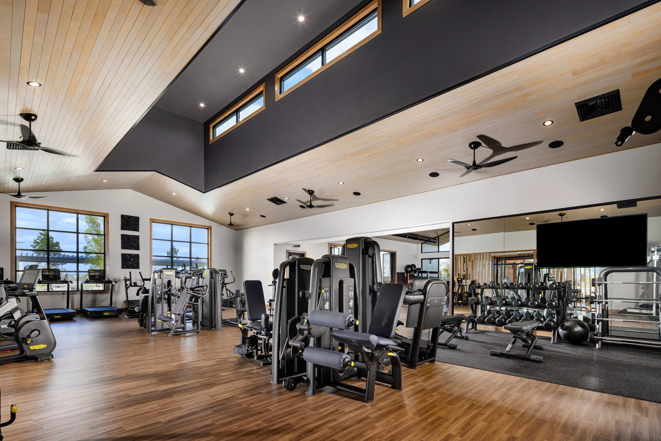 25_Trilogy Valor_Gym 3.jpg