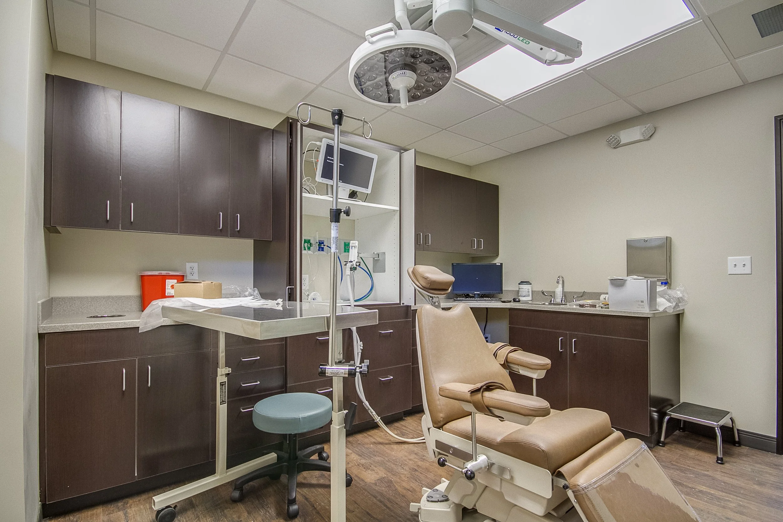 Eagle Oral-OR Room.jpg