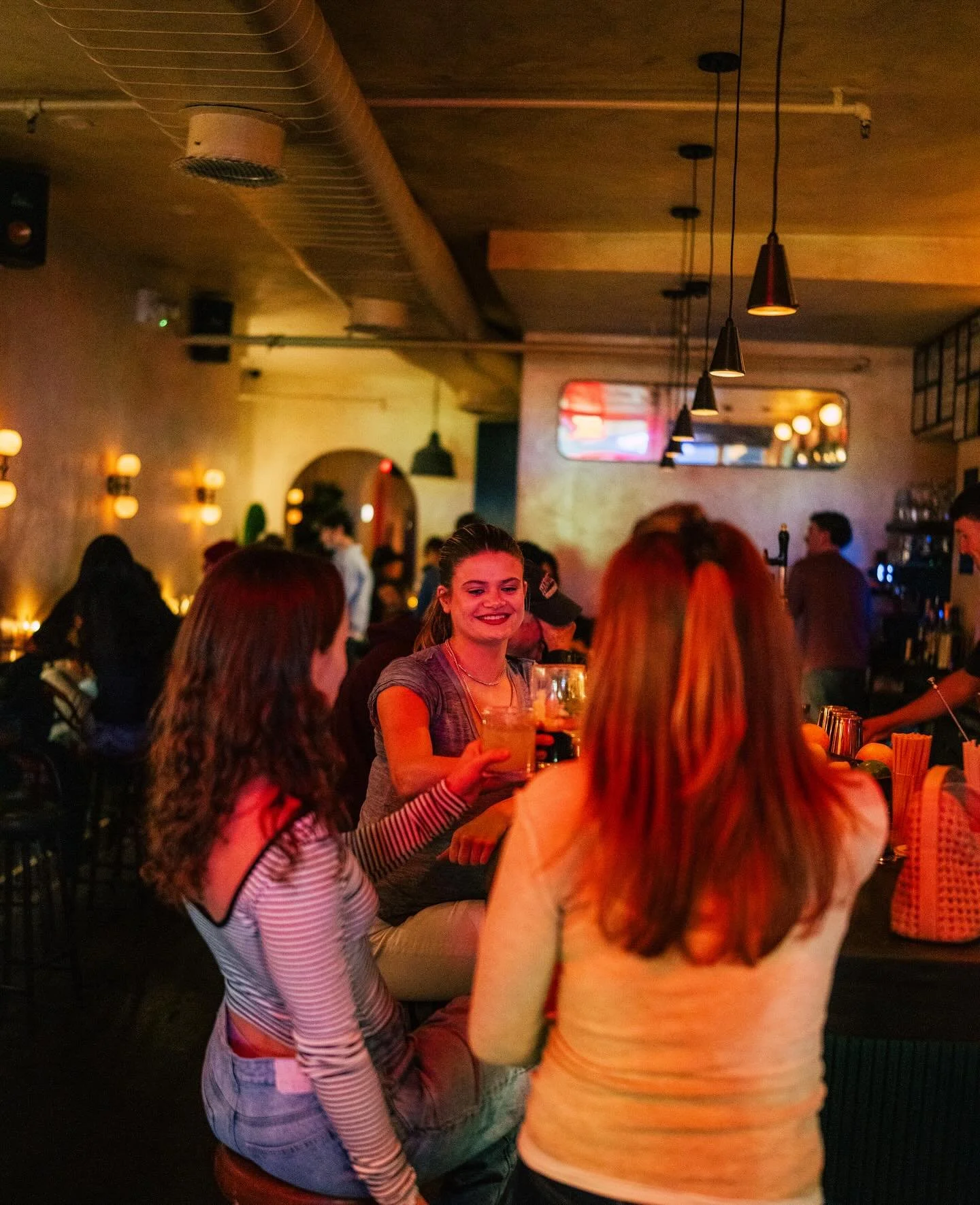 Sunday vibrations start now- brunchin&rsquo; till 3:30, keeping the party going till late 😎

$7 BRUNCH COCKTAILS till 3:30
$9 SPRITZES 3:30-CLOSE