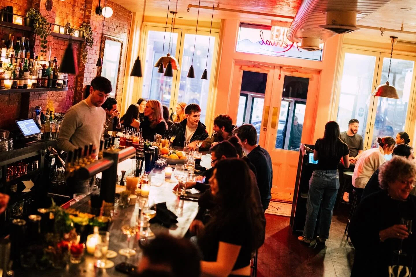 Tuesday lineup: Happy Hour till 7, $9 margaritas and $3 crispy tuna bites all night long! 

HAPPY HOUR: 
House Martinis &bull; 9
House Margaritas &bull; 9
Zero Gravity Lager &bull; 7
Bitburger Pilsner &bull; 7
Select Wines &bull; 8