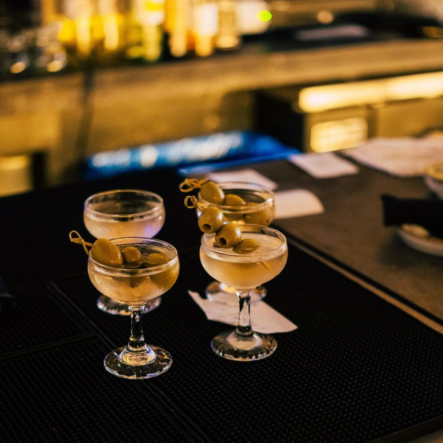 $9 Martinis all day till 7?! Say less!! 🙌🏽

HAPPY HOUR 🥂
House Martinis &bull; 9
House Margarita &bull; 9
Zero Gravity Lager &bull; 7
Bitburger Pilsner &bull; 7
Select Wines &bull; 8