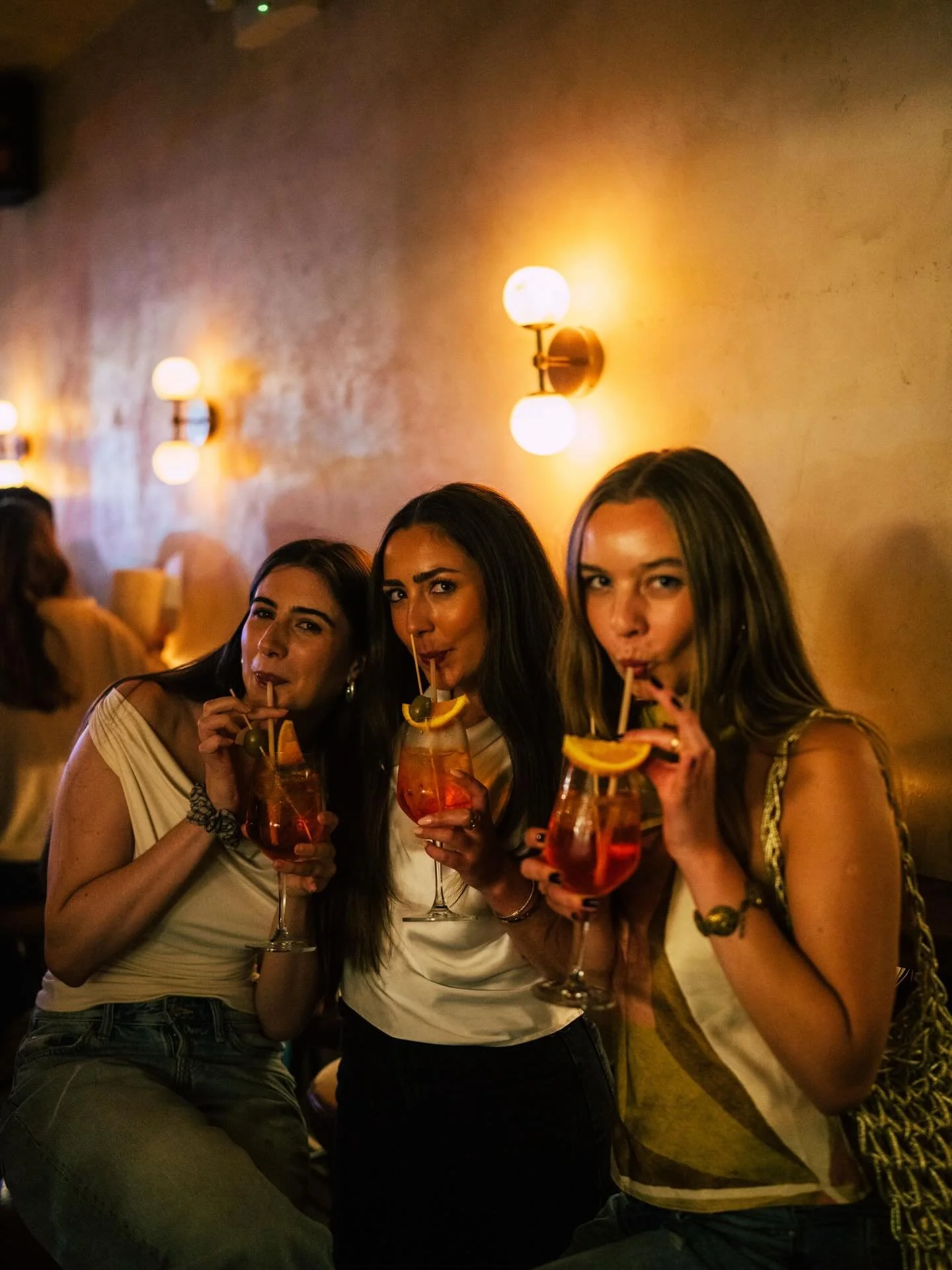 Favorite day of the week! SUNDAY! 🙌🏽

$7 brunch cocktails till 3:30
$9 spritzes, $3 chicken skewers 3:30-close