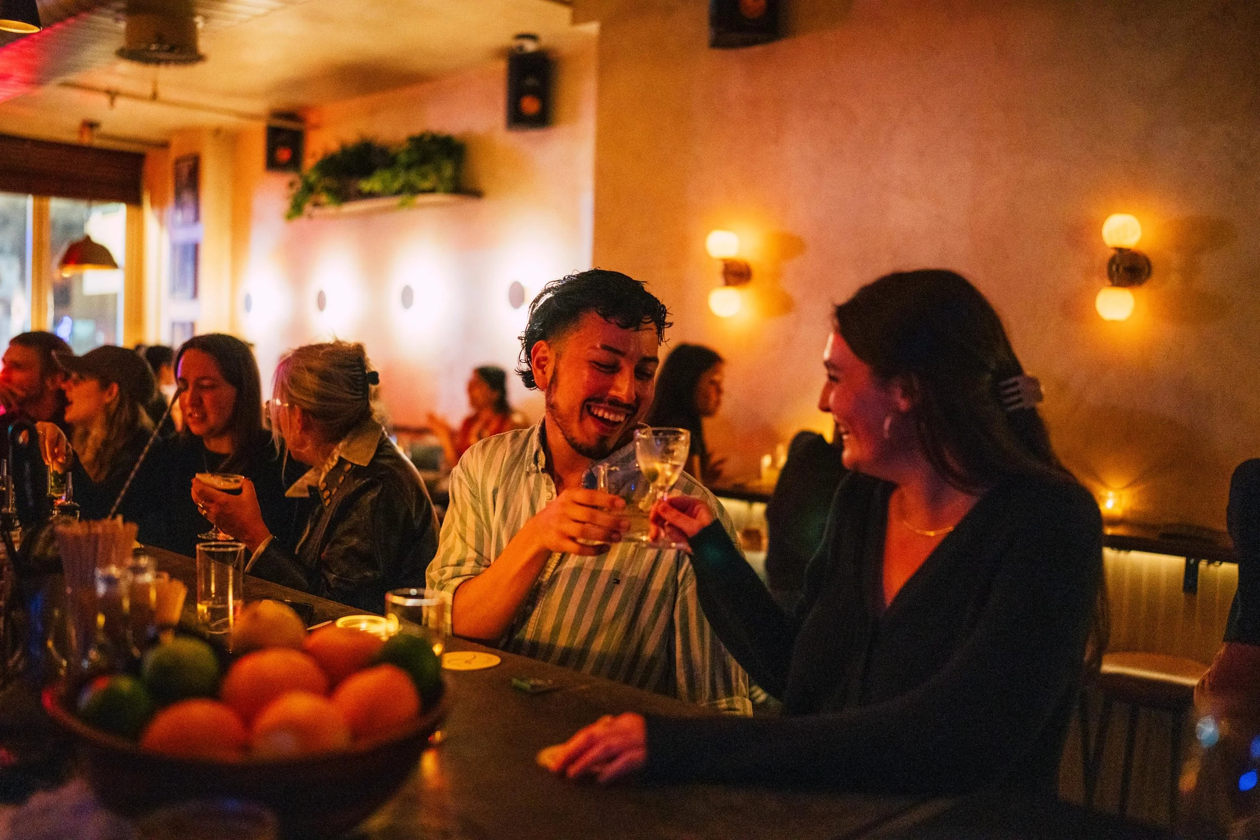 Therapy&rsquo;s expensive. $7 martinis aren&rsquo;t. 

HAPPY HOUR till 7!
$7 House Martinis
$9 Fortune Teller Margaritas
$7 Select Beers
$8 Select Wines
