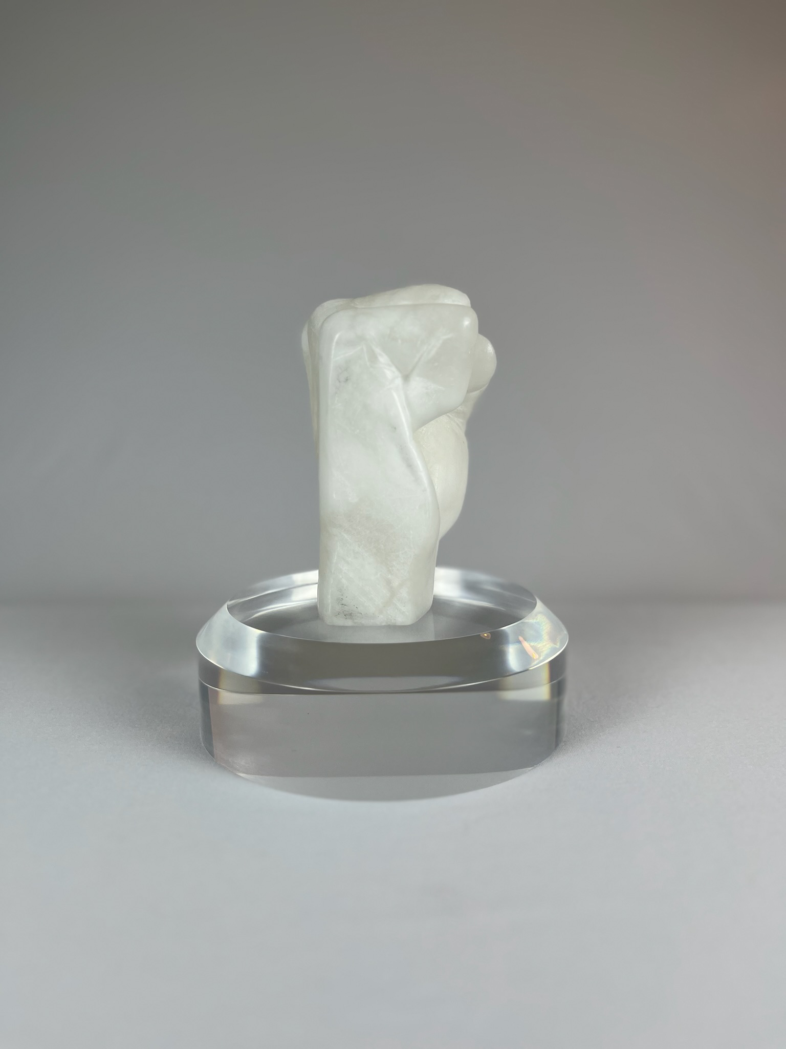 Pugno Destro No. 1, In progress, alabaster – 13 x 9 x 10 cm/ 5 x 3.5 x 4 in.