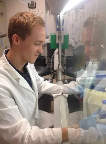 Josef Henthorn in the lab