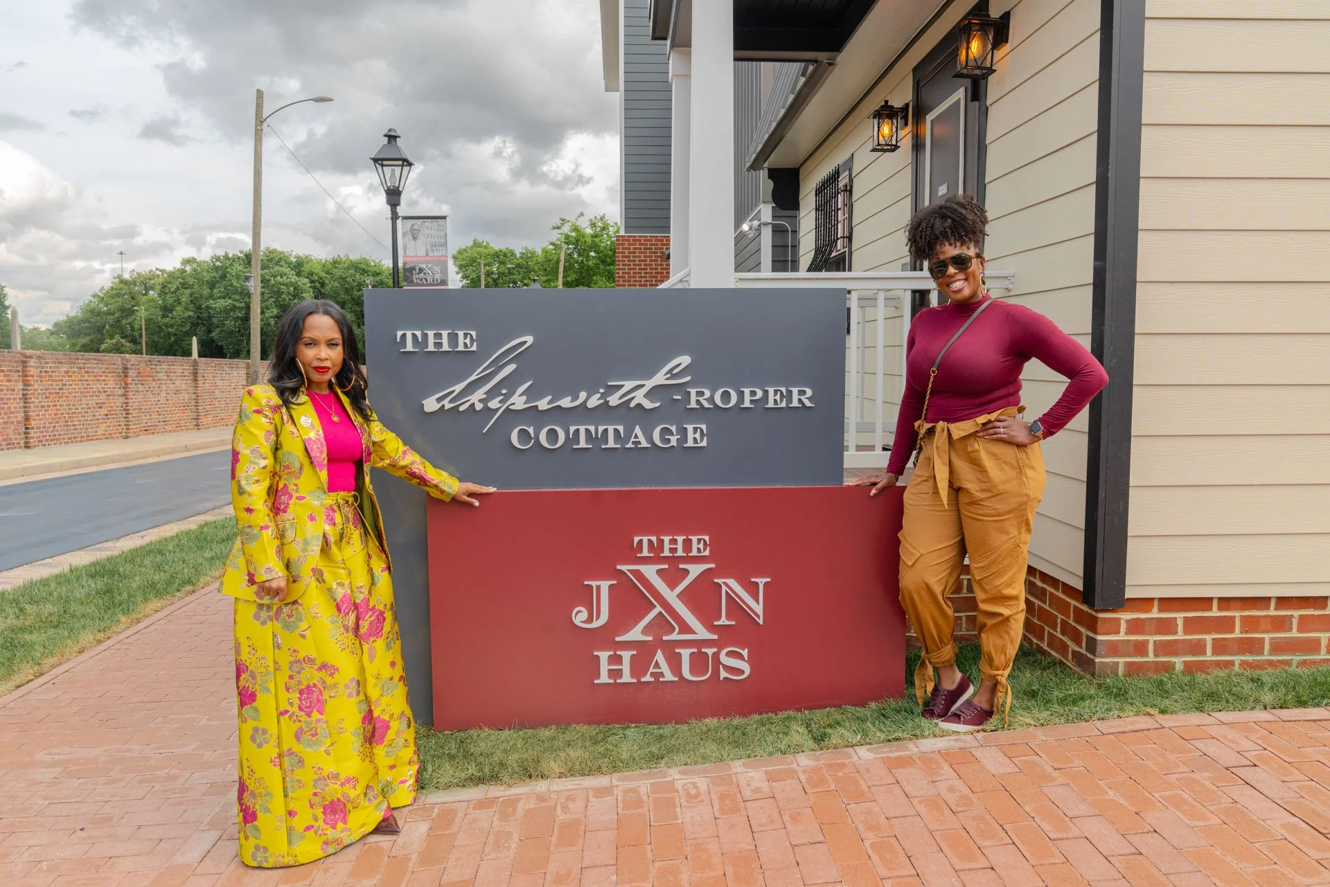 11-The Skipwith-Roper Homecoming-The-JXN-Haus-Grand-Opening-by Metta Bastet_139.jpeg