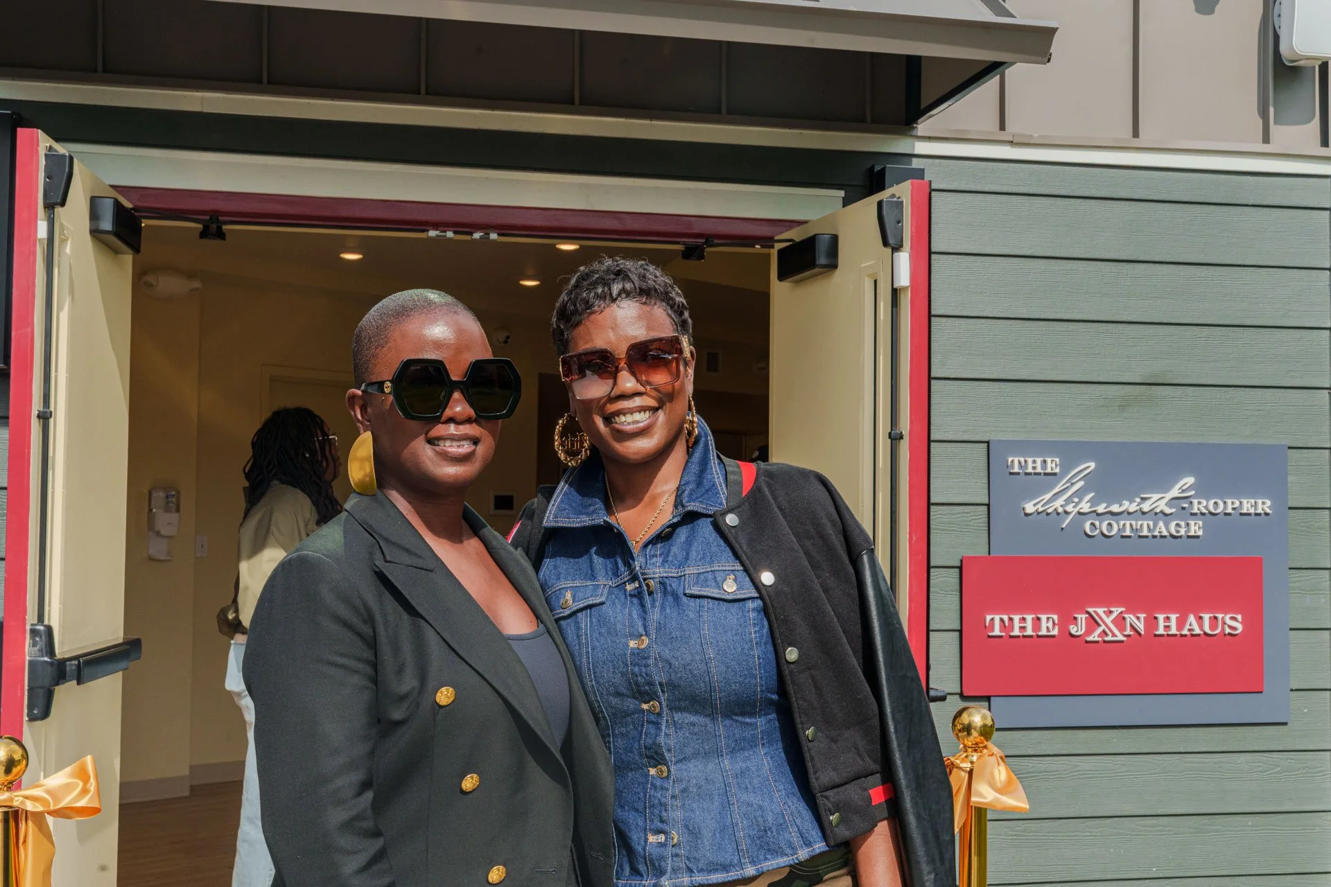 11-The Skipwith-Roper Homecoming-The-JXN-Haus-Grand-Opening-by Metta Bastet_162.jpeg
