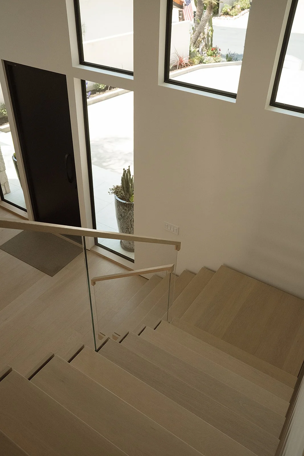 Main entry from stair