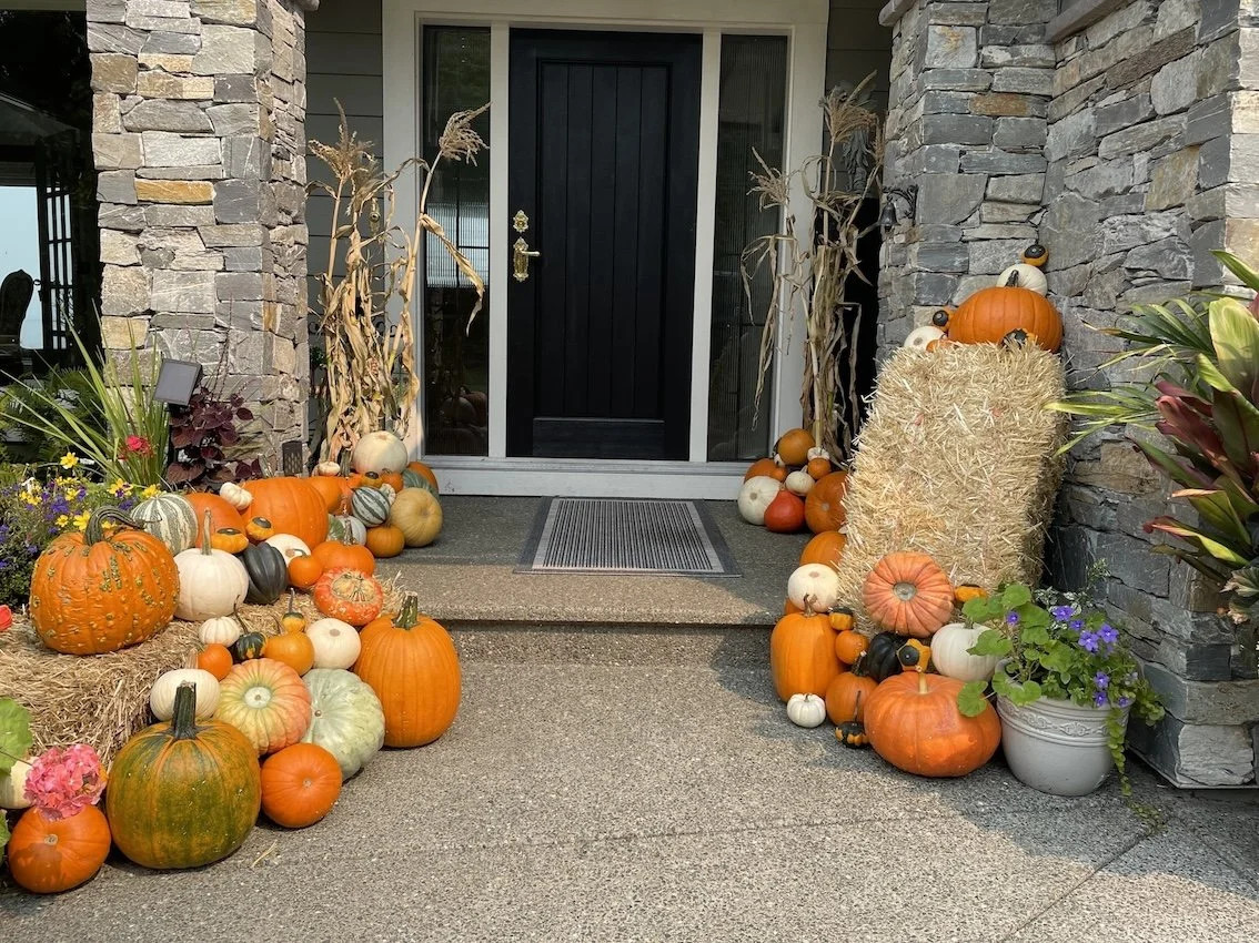 fall-pumpkin-porch-display-courtenay.jpg