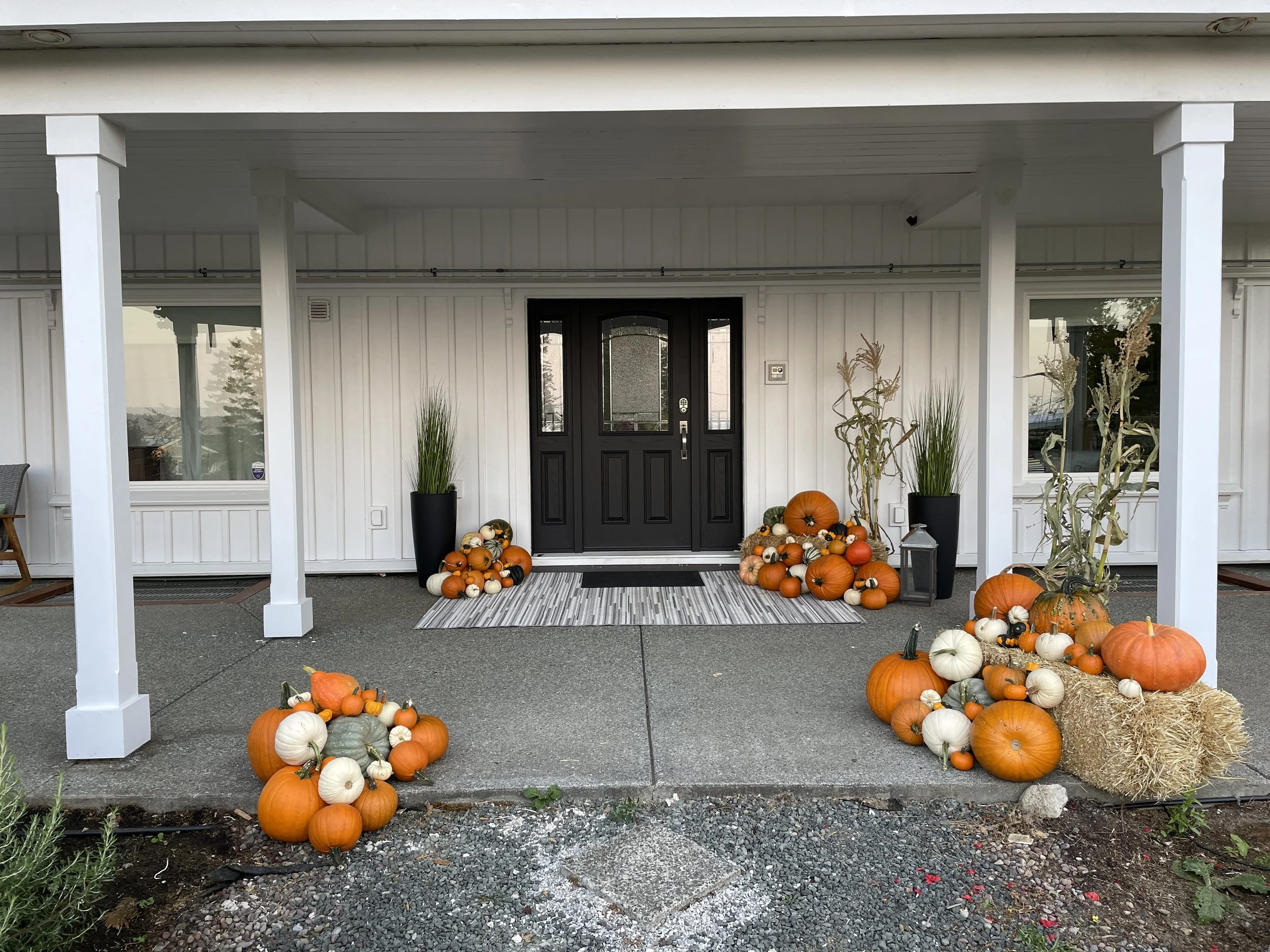 Fall decor porch display comox valley