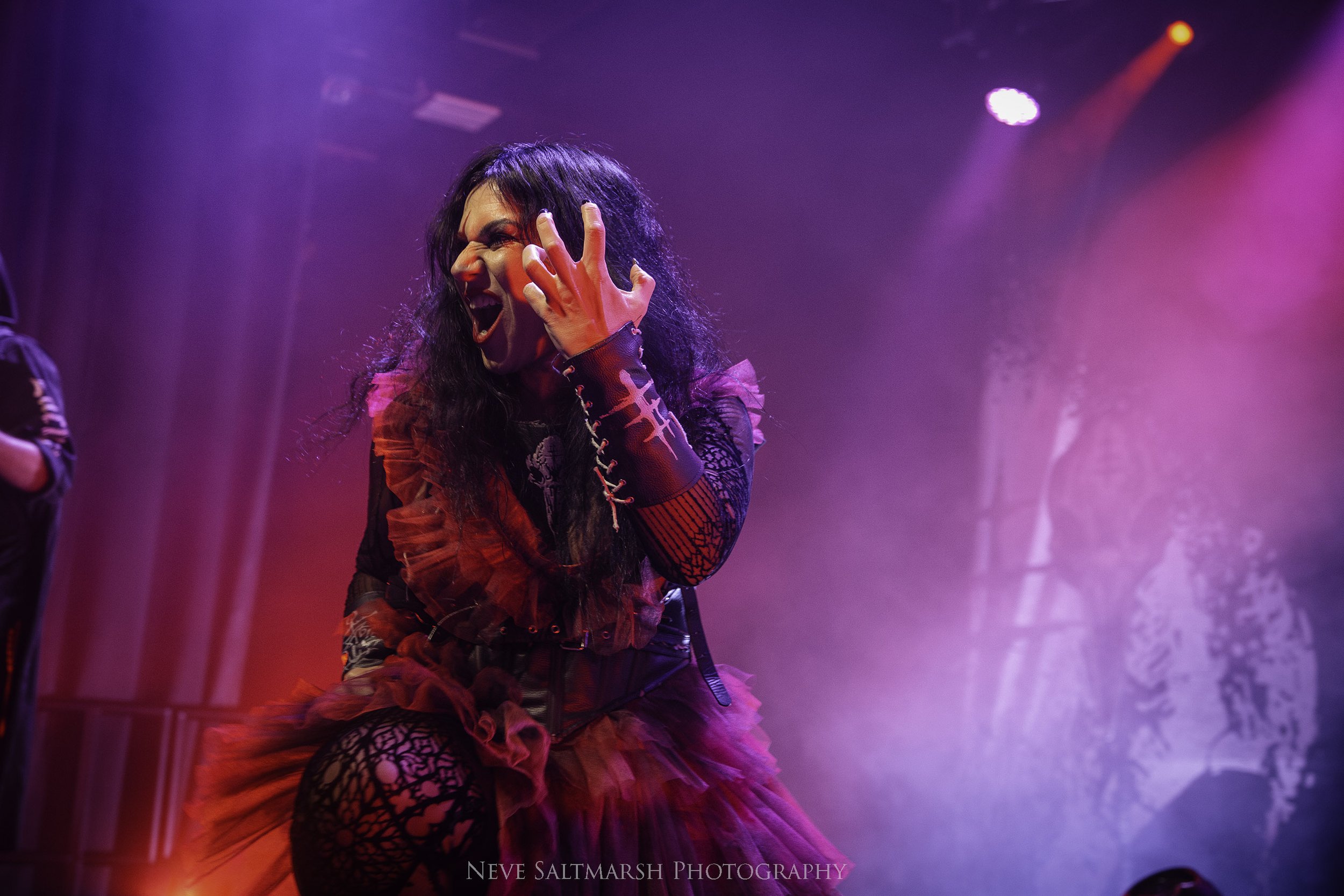 GIG REVIEW: Lacuna Coil @ Newcastle, with Nonpoint