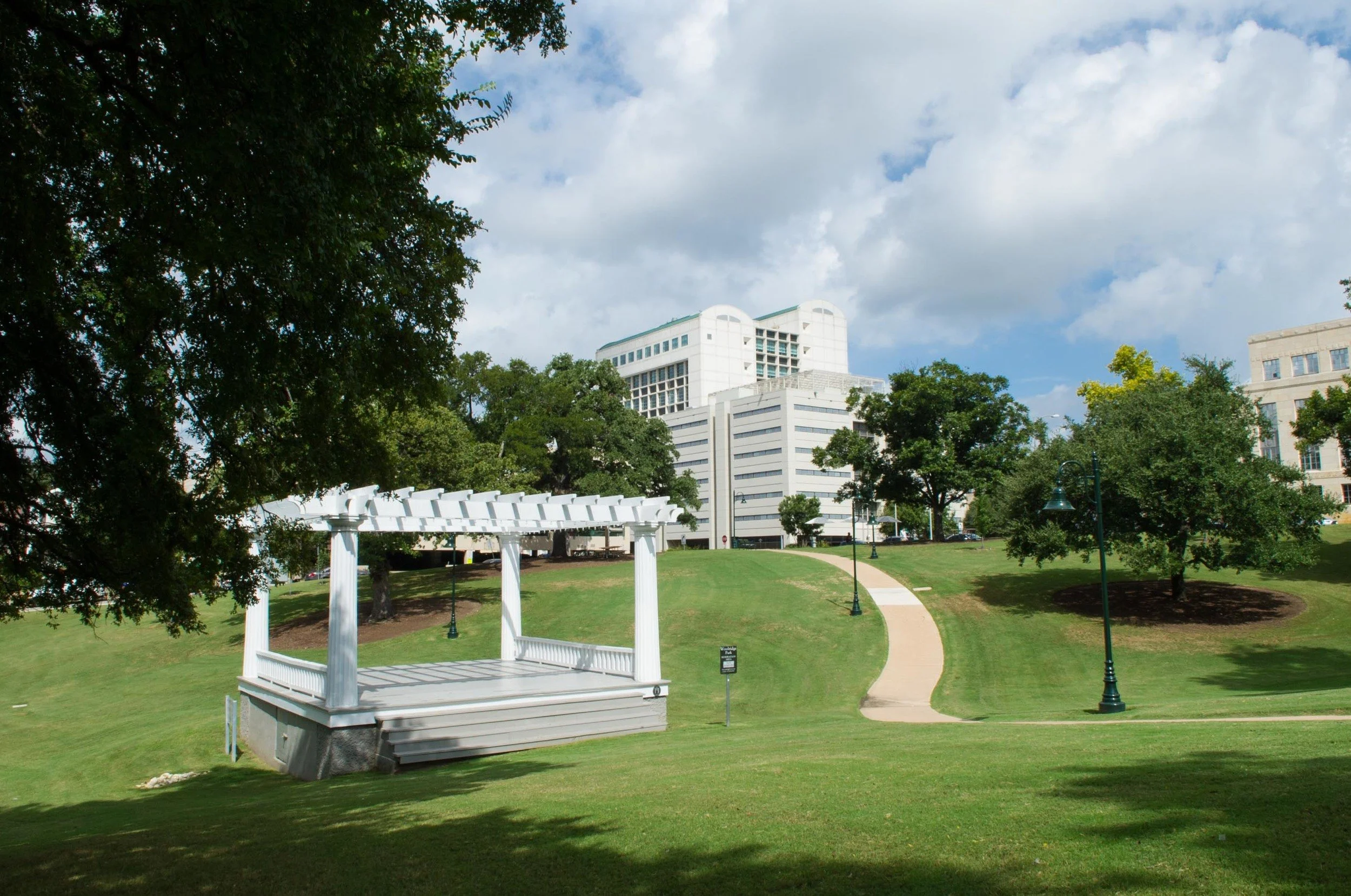 pergola3.jpg