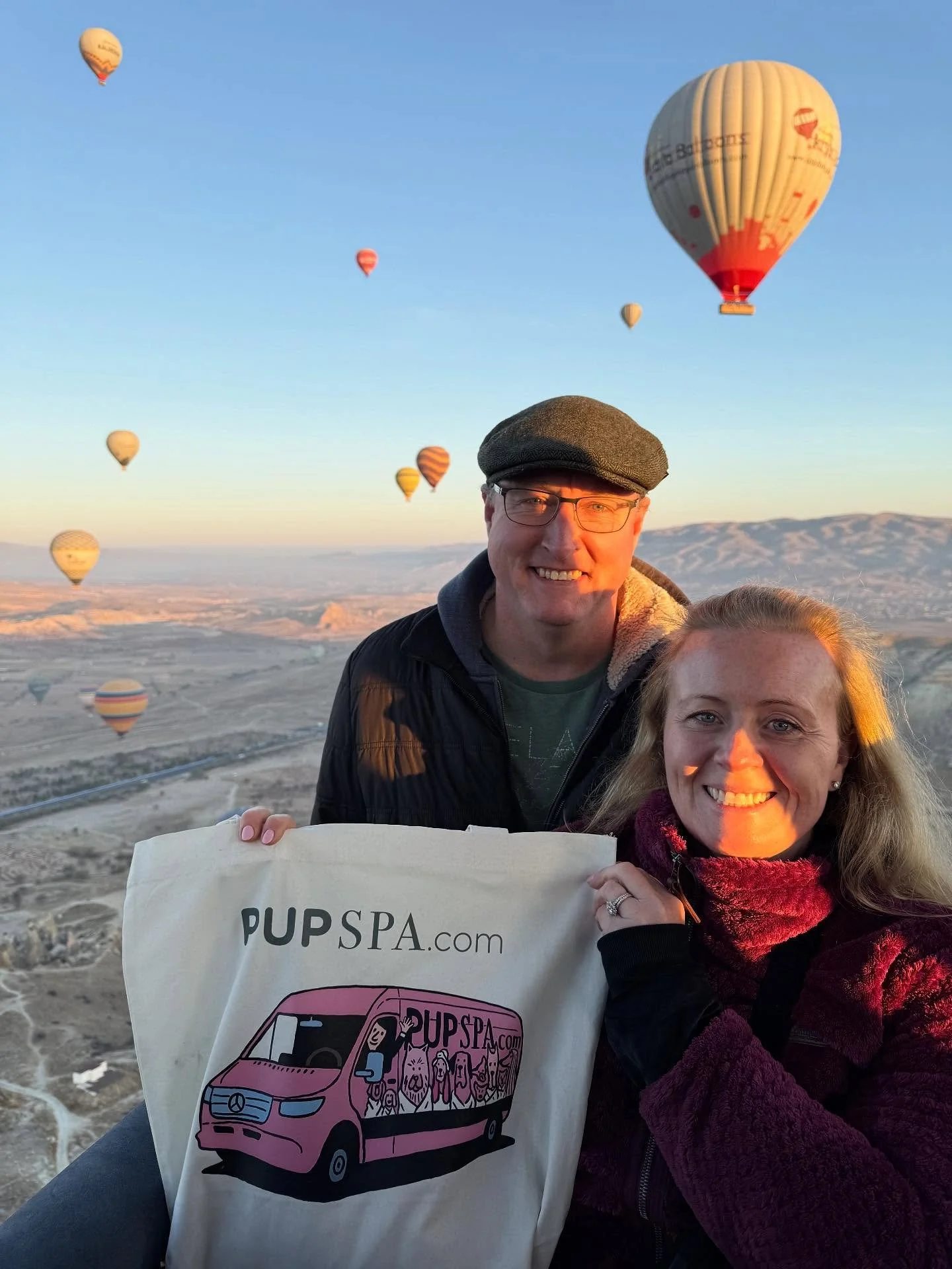 Our happy customers with  Pup Spa bag in Turkish hot air balloon 🎈 ❤️
