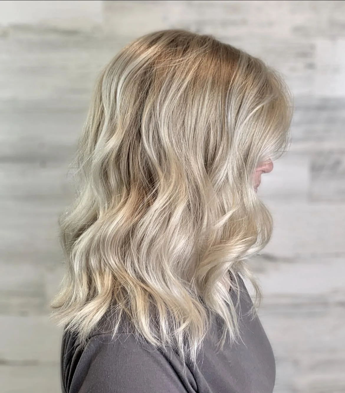 beige blonde hair.jpg