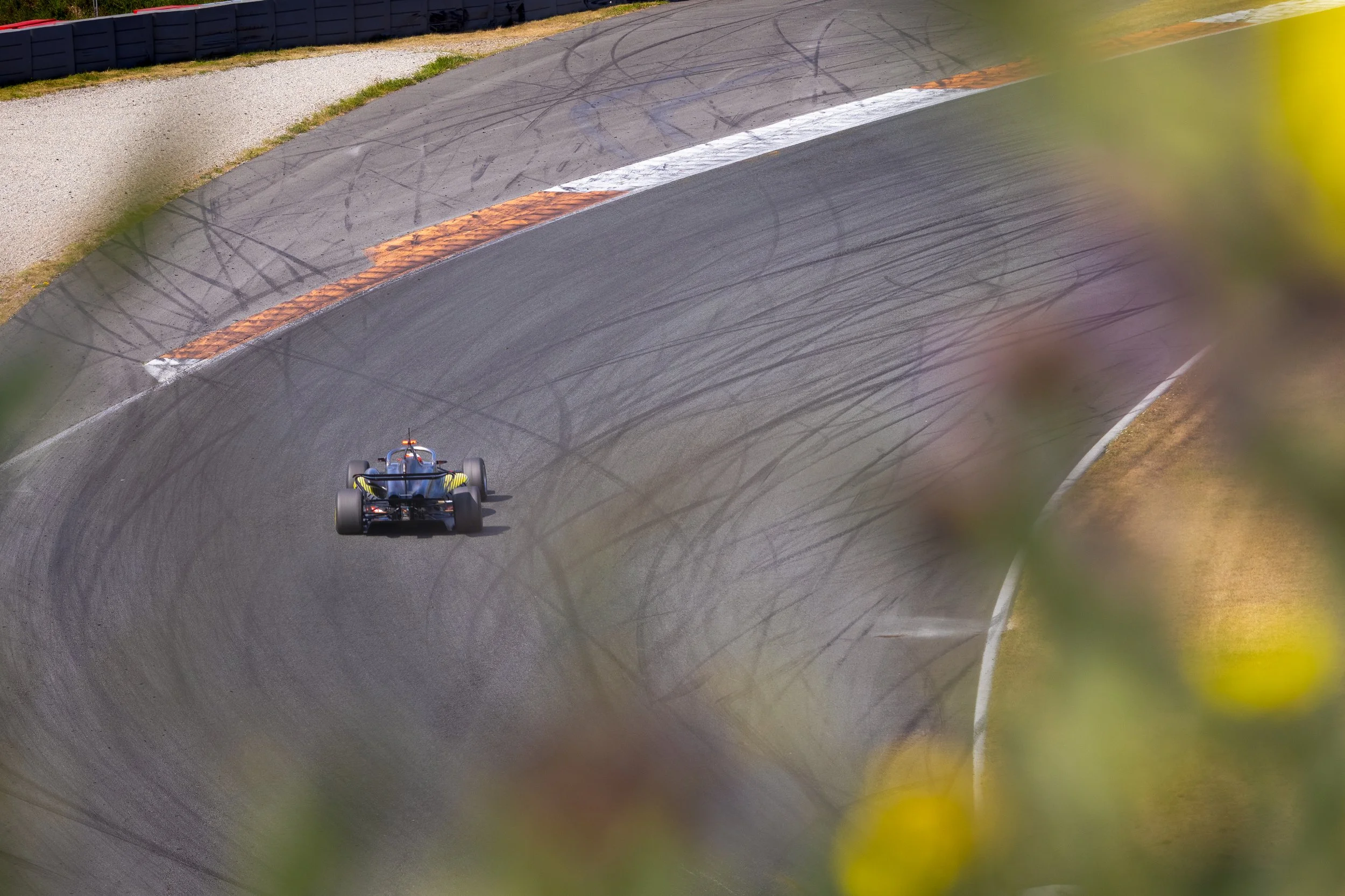 Will Macintyre racing on Circuit Zandvoort