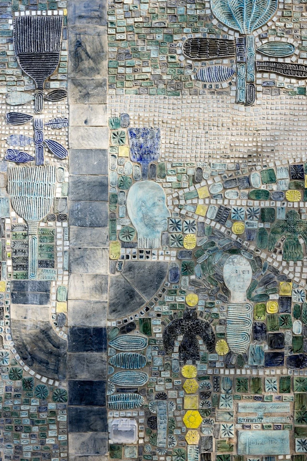 "Mosaic House" - Detail Images