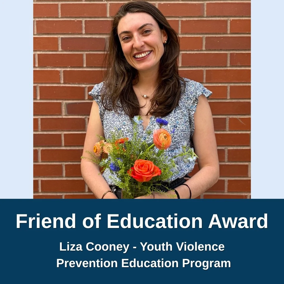 ¡Tenemos una noticia fantástica que compartir! Este mes, nuestra coordinadora de educación preventiva y defensora de la juventud, Liza, ha sido galardonada con el prestigioso premio «Amiga de la Educación» otorgado por el Distrito Escolar de Telluride. Este reconocimiento es un fiel reflejo...