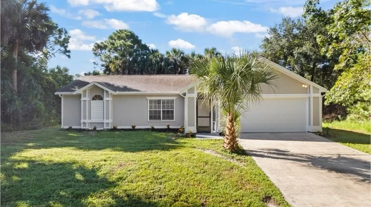 🏃&zwj;♀️ Run, don&rsquo;t walk! Snag this gem while you can! 💎🏡💎

✨ Now Offered at $289,900✨
⬇️ Recent Price Cut (1/16): $5.1K

📍 1350 Gerry Rd SW | Palm Bay, FL 32908
🛏 3 Bedrooms | 🛁 2 Bathrooms | 📐 1,678 Sq Ft

This home checks all the box