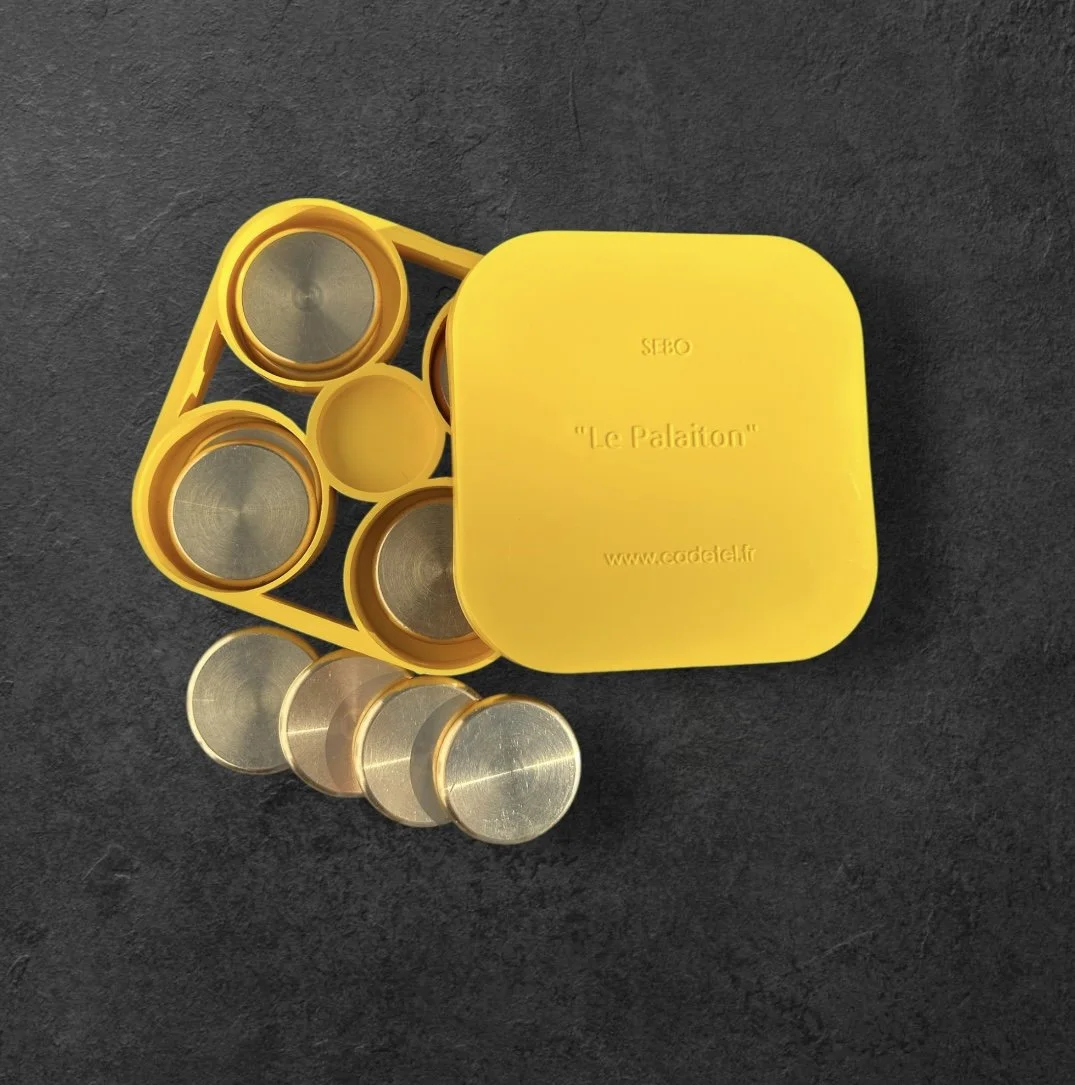 Boite de 12 palets laiton