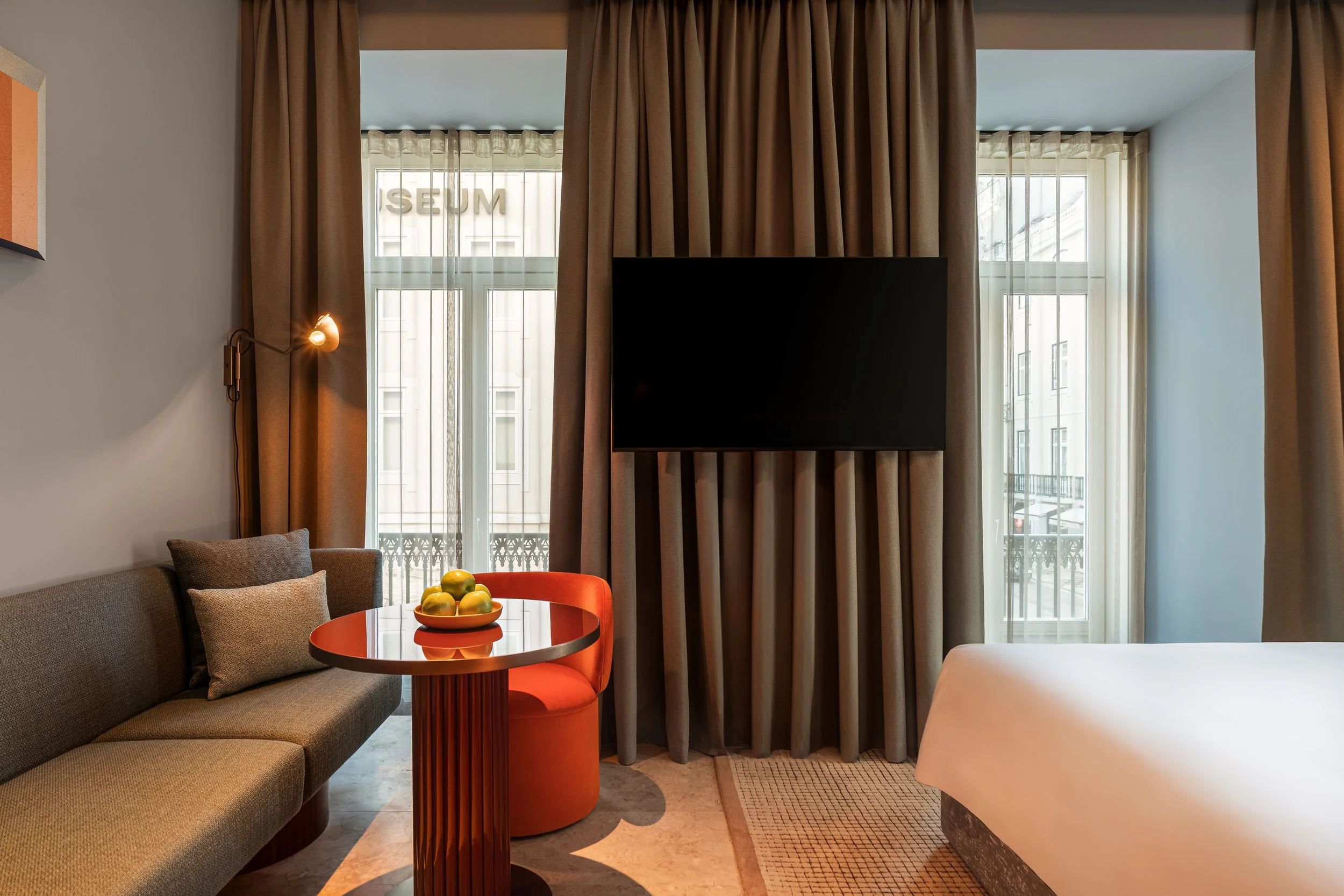 King Bed Landmark View Premium