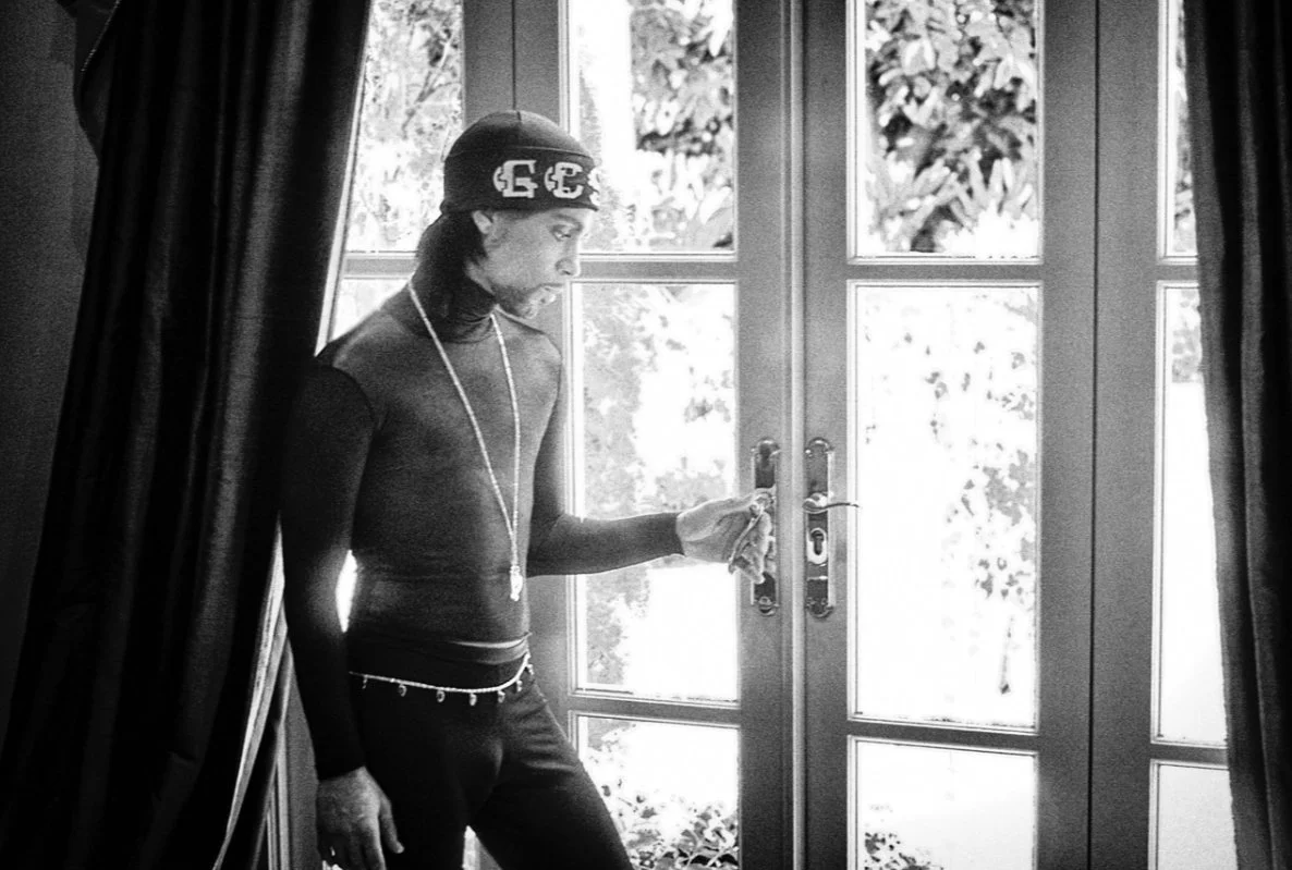 Prince opening the door