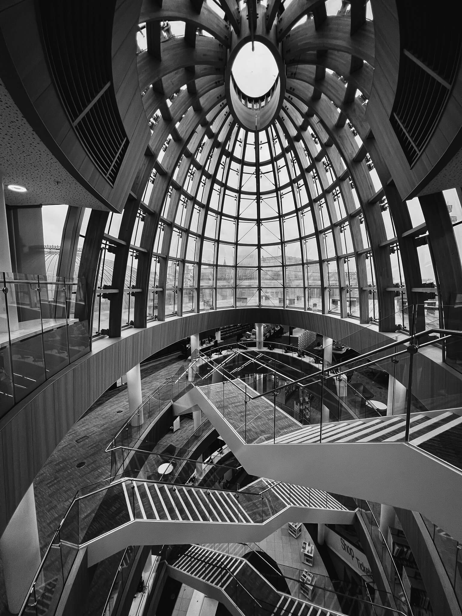 Black and White photo of the Liverpool Central Library dome