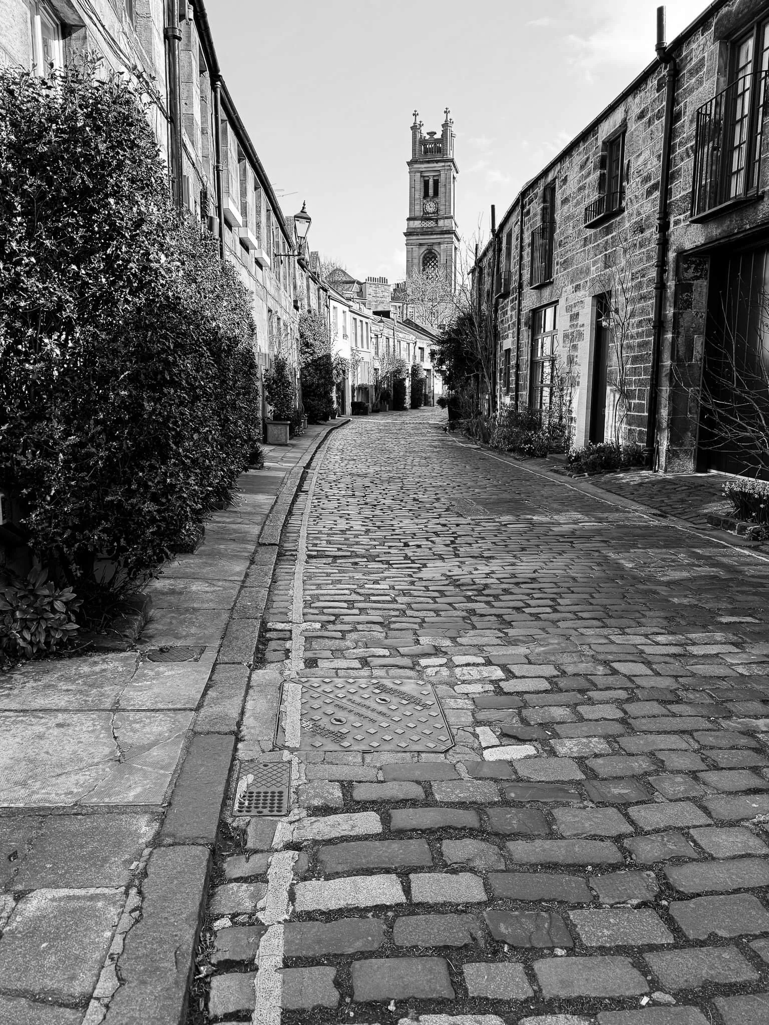A black and white photo of Circle Lane Edinburgh