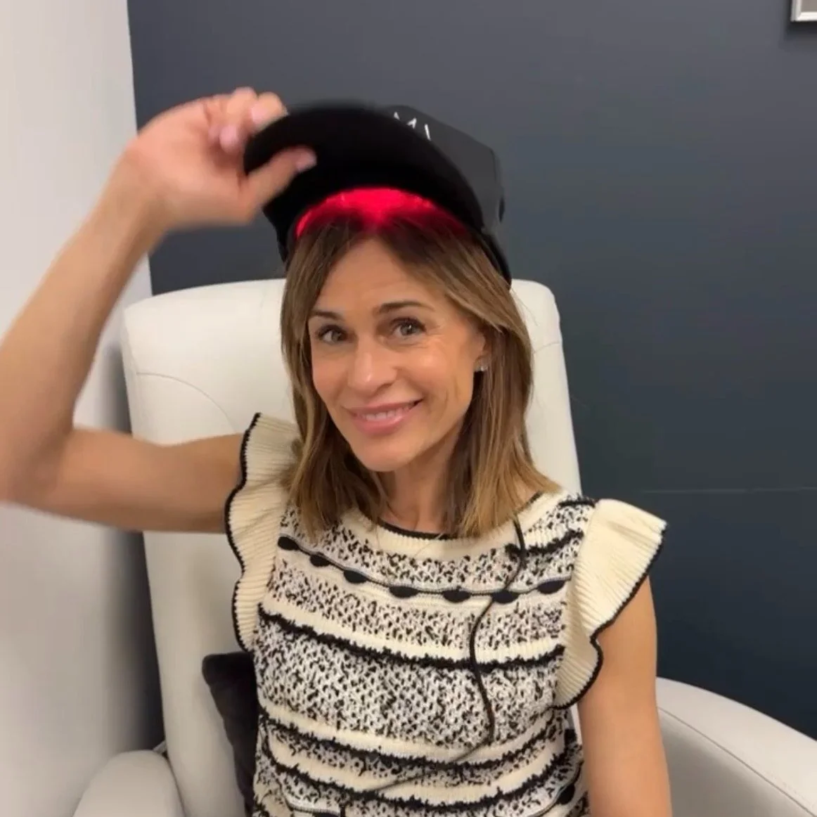 Have you heard of Low Level Light Therapy (LLLT)? This is one of the therapies I use with patients in the Hair Recovery Program. More below! ⬇️

It's a non-invasive therapy that uses specific wavelengths of red light to support hair follicle health.
