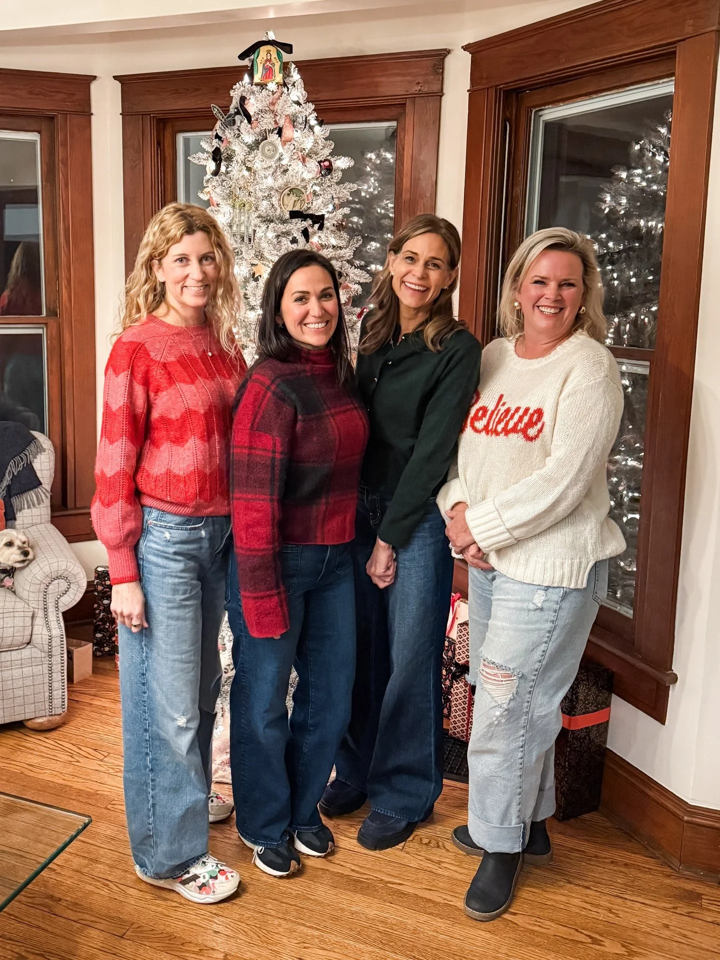 🪄Reminder: Health is about more than labs, protocols or habits. 

It&rsquo;s also about laughter, shared history, support, and the people who show up for you through every phase of life.

Strong friendships create safety, regulate stress, and remind