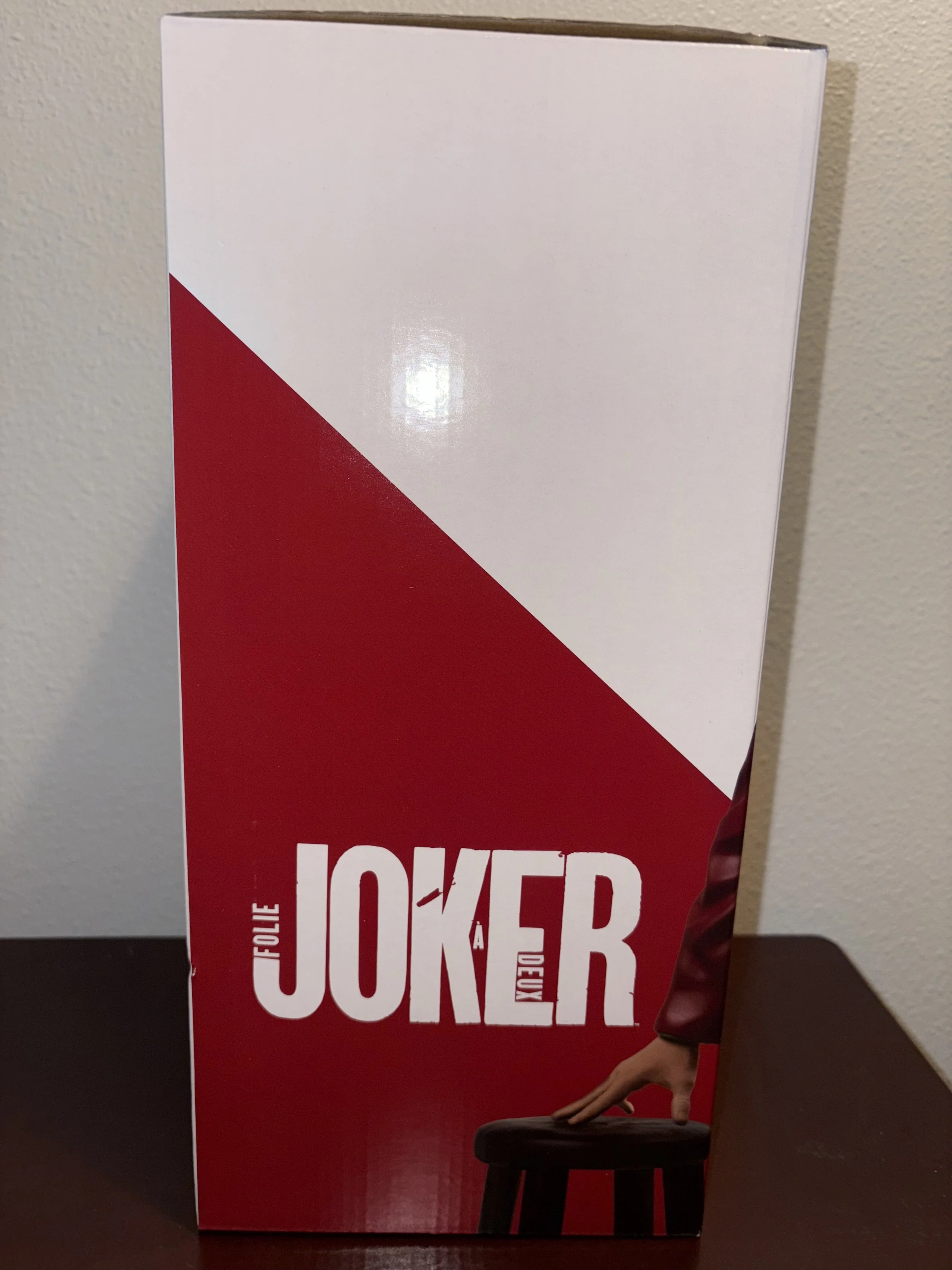 joker movie side.jpeg