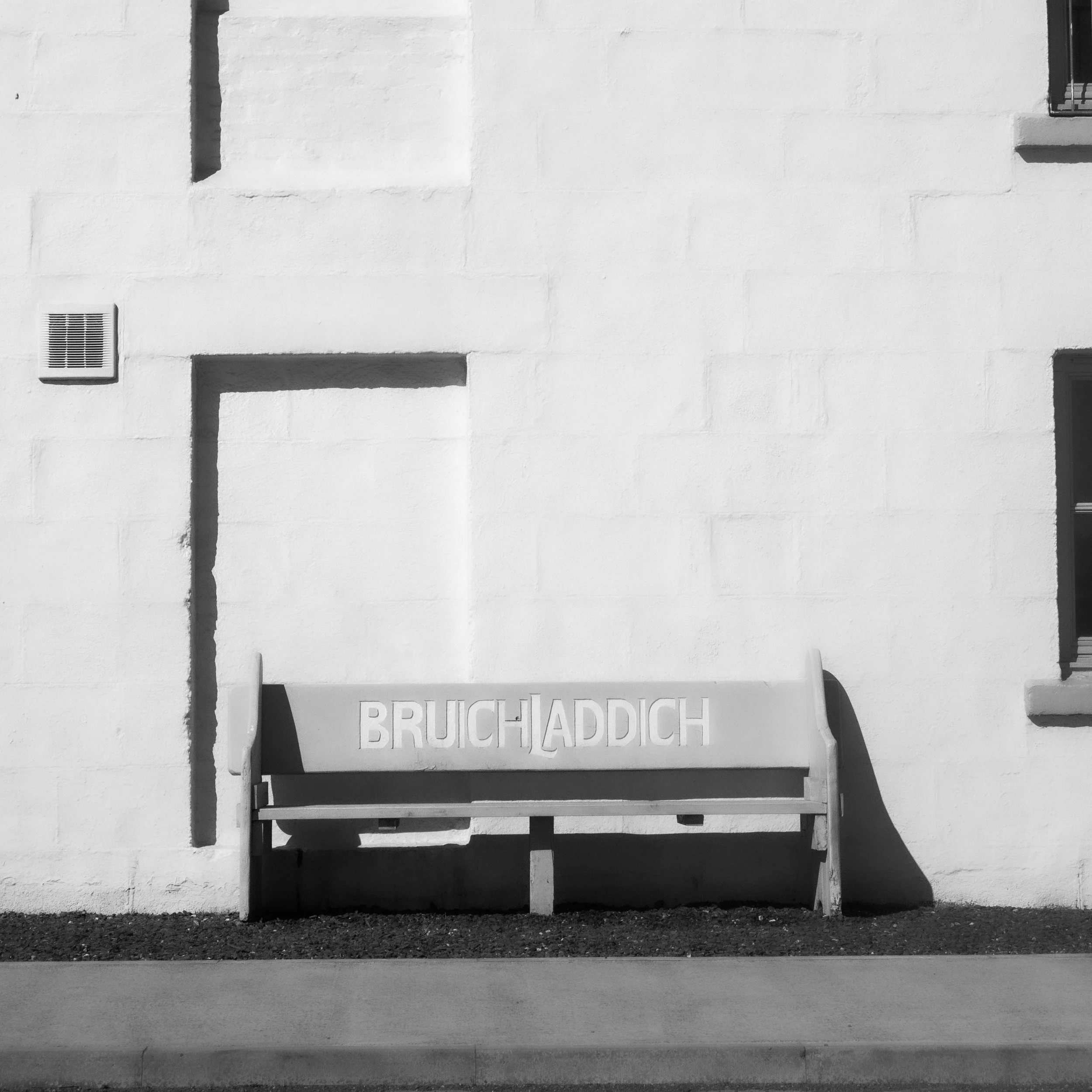 The Malt Hunter_Bruichladdich_b21.jpg