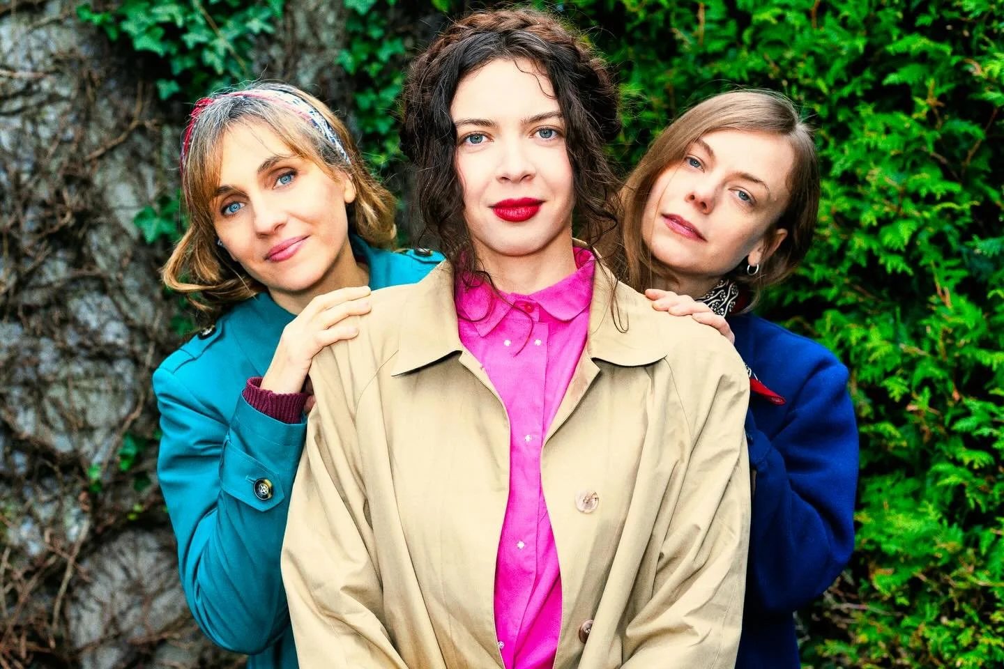 🎶 Join us for Staircase Sounds: Fetele din Balkani! 🎶

📅 Saturday, April 25, 2026 
🕛 12:00&ndash;1:00 PM 
📍 Central Library, Vancouver

Take a lunch break and boost your mood with the vibrant sounds of the Balkans! 
We&rsquo;re bringing our brig