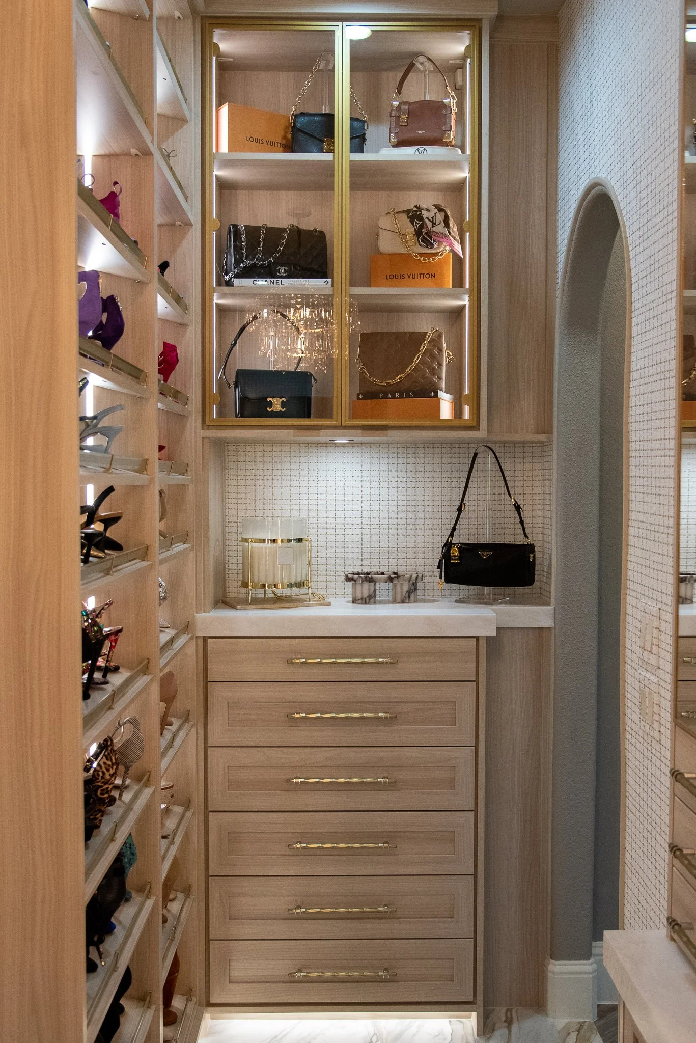 Luxury Custom Closet Shoe Handbag Display