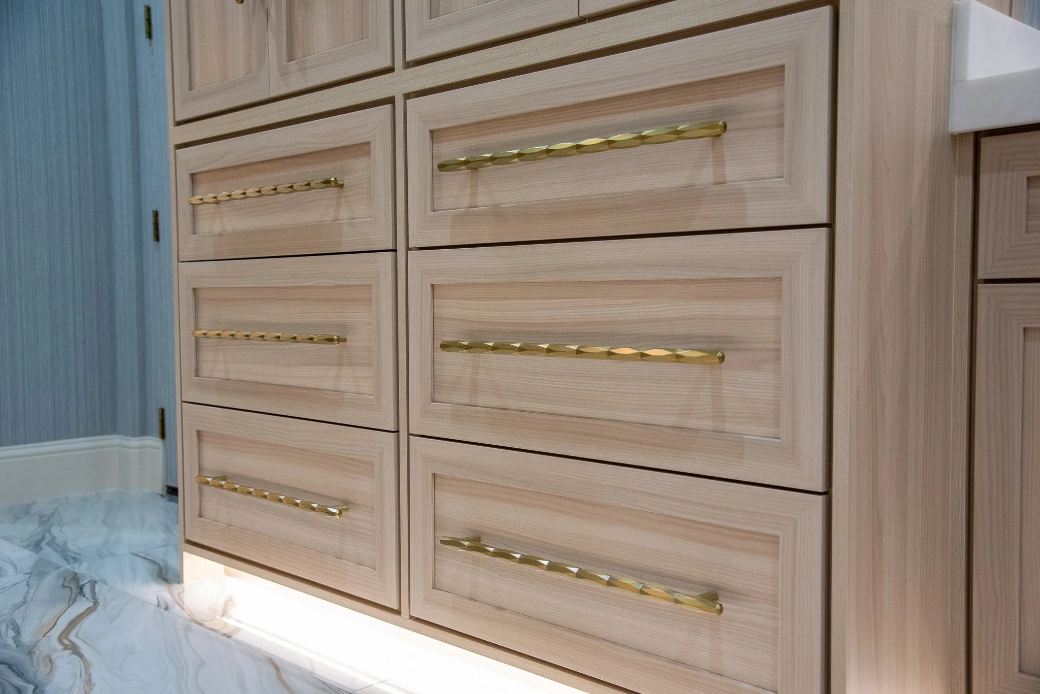 Custom Laundry Drawer Details