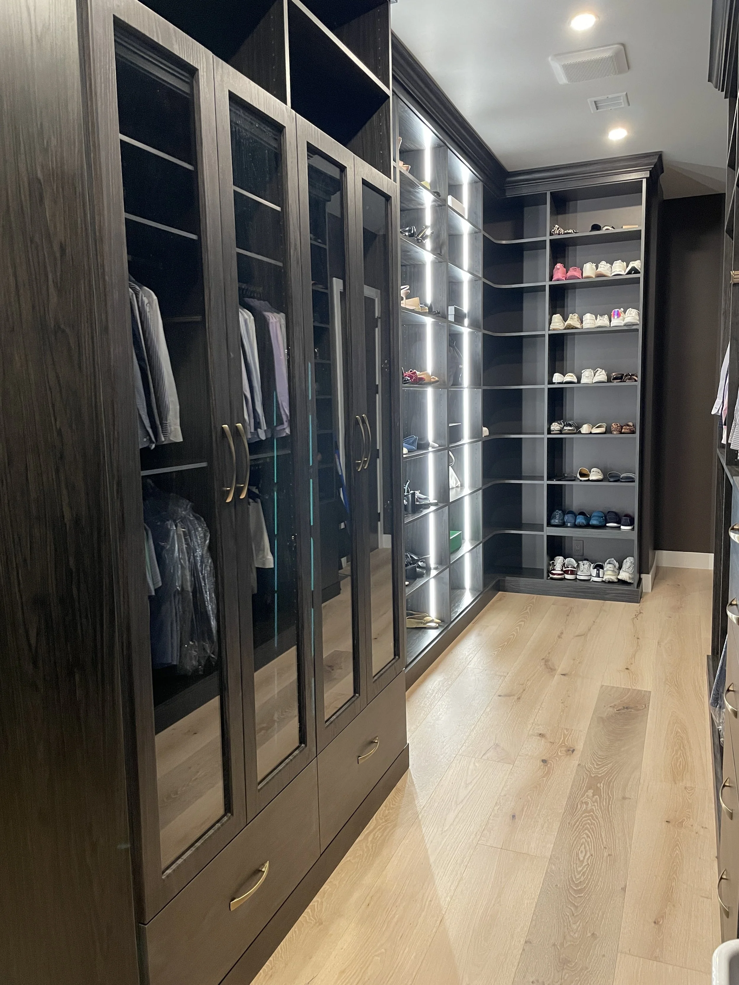 Custom Walk In Closet With Wardrobe